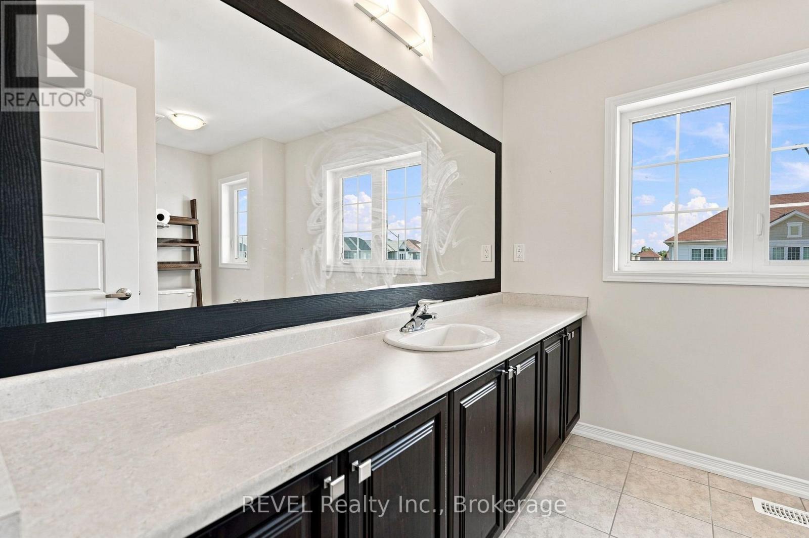 59 Alexandra Drive, Thorold, Ontario  L3B 0G3 - Photo 20 - X13885558