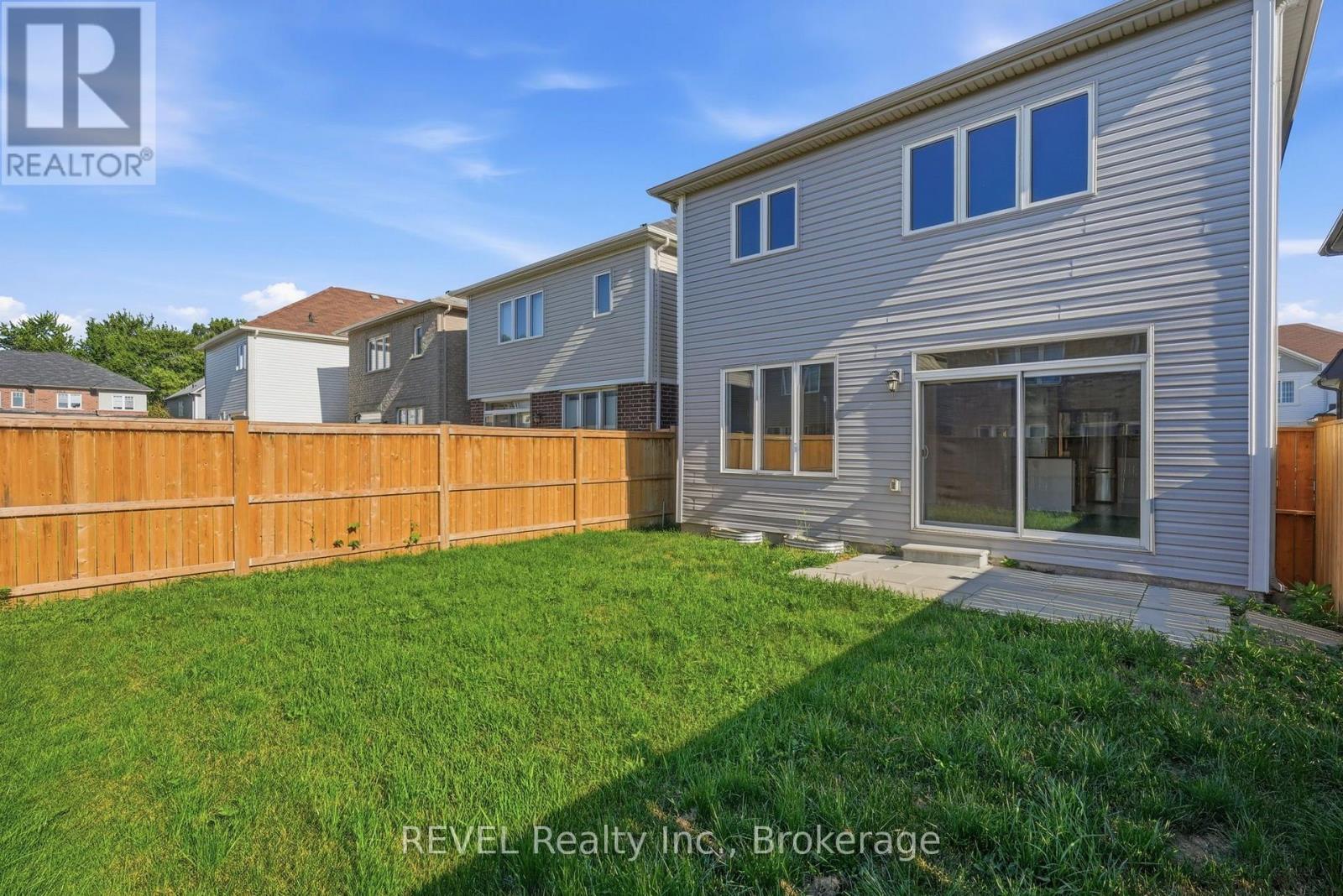 59 Alexandra Drive, Thorold, Ontario  L3B 0G3 - Photo 4 - X13885558