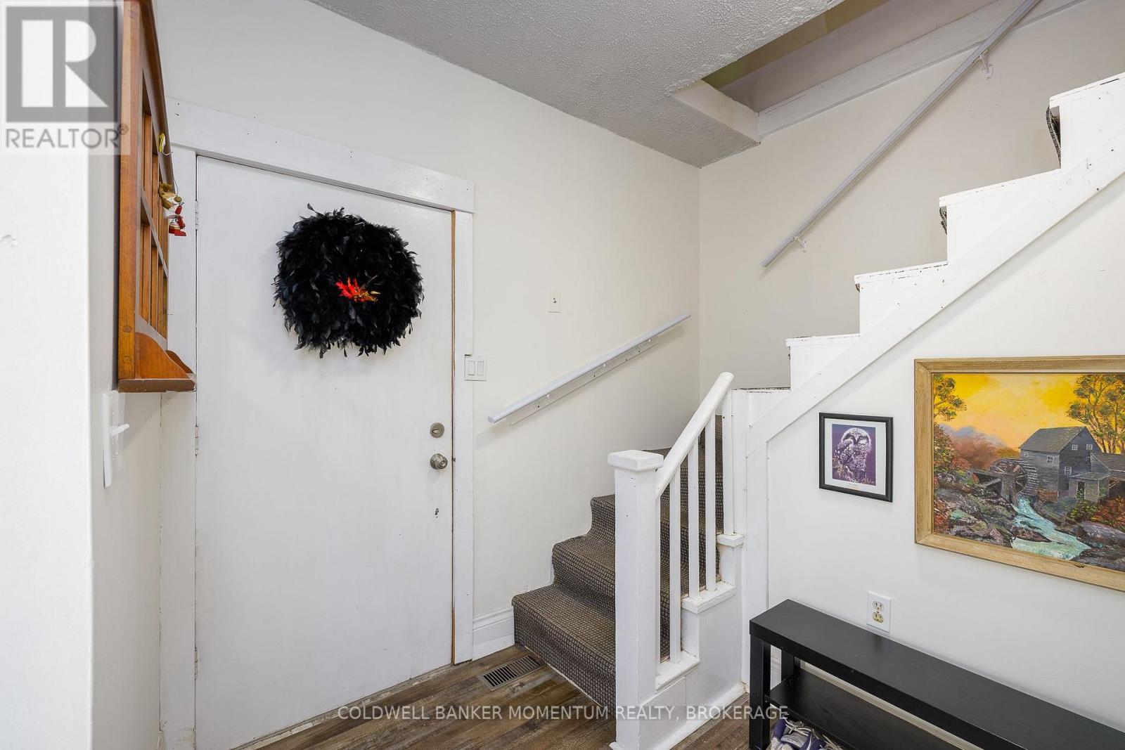 5542 Highland Avenue, Niagara Falls, Ontario  L2G 4W7 - Photo 7 - X13886128