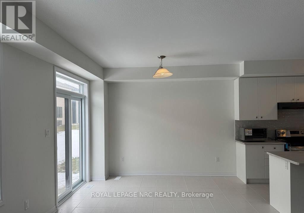48 Varsity Drive, Welland, Ontario  L3B 0N3 - Photo 10 - X13886482