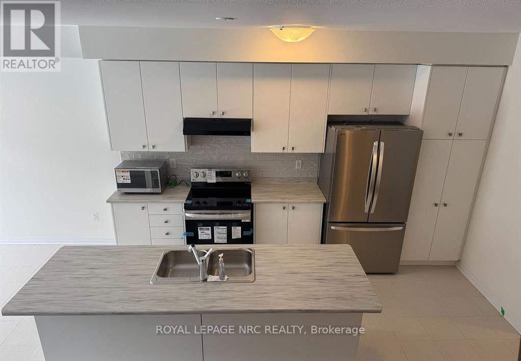 48 Varsity Drive, Welland, Ontario  L3B 0N3 - Photo 11 - X13886482