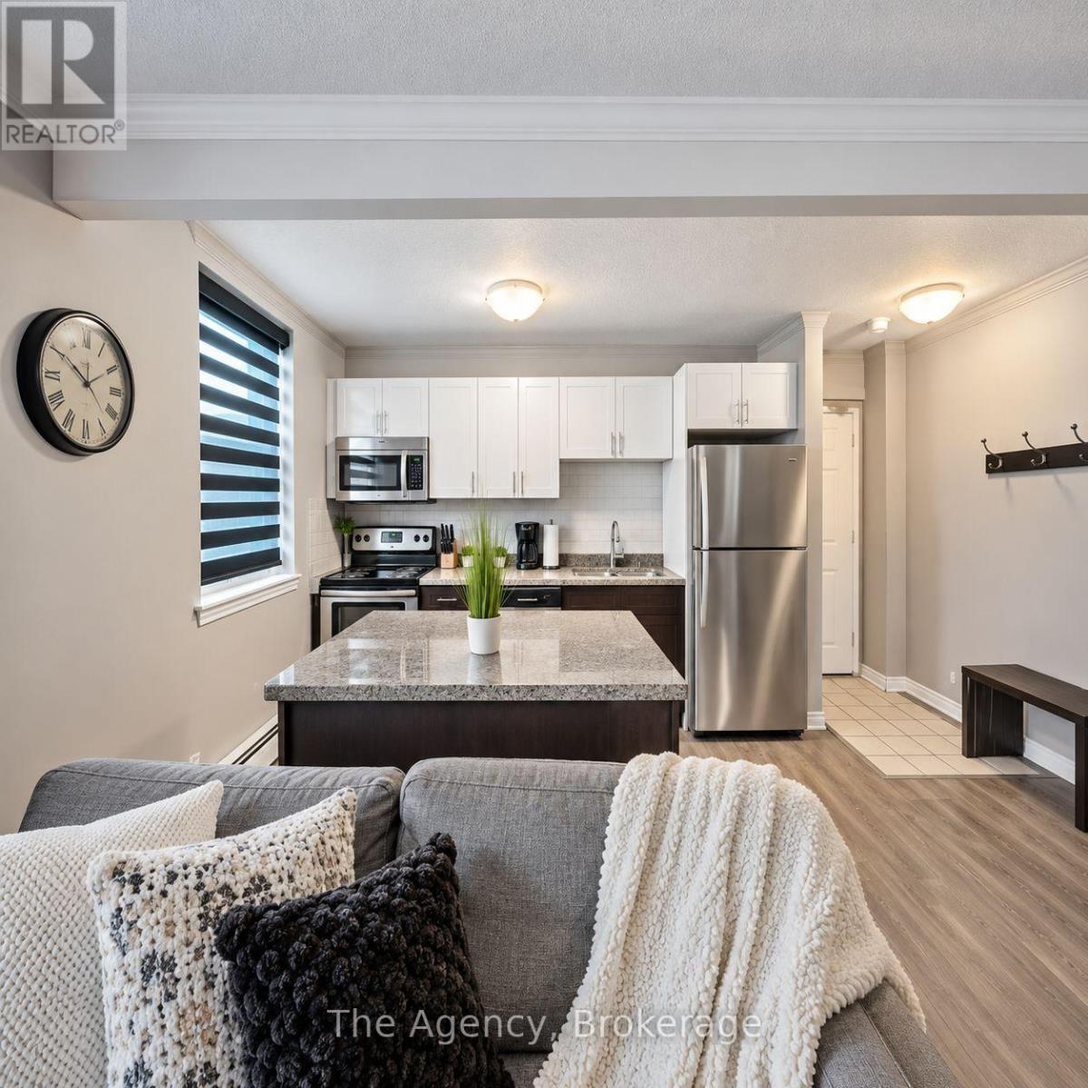 2 - 4538 Huron Street, Niagara Falls, Ontario  L2E 2H3 - Photo 4 - X13987324