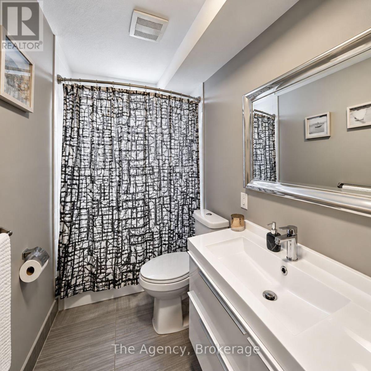 8 - 4538 Huron Street, Niagara Falls, Ontario  L2E 2H3 - Photo 12 - X13987422