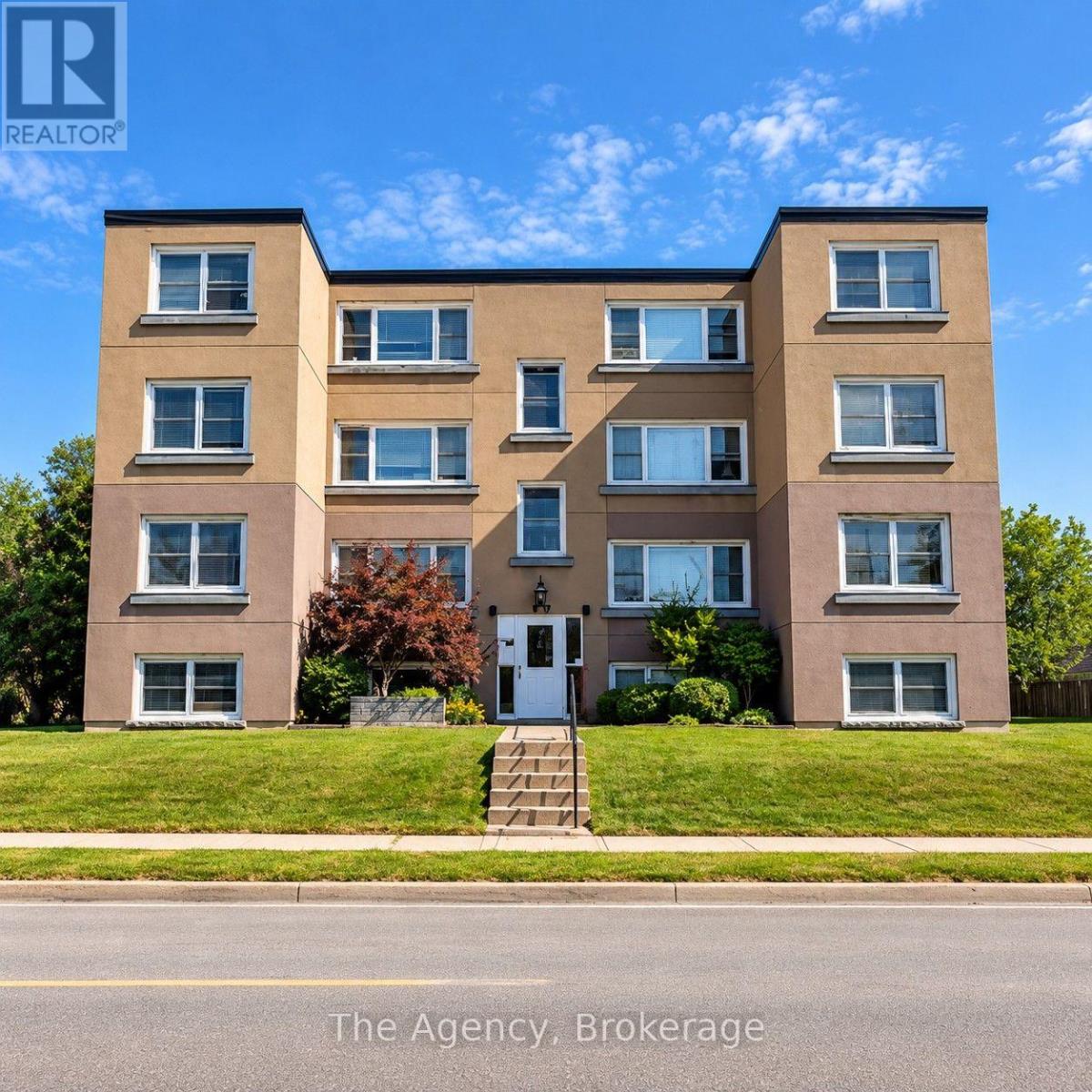 4 - 139 WESTCHESTER CRESCENT, St. Catharines, Ontario
