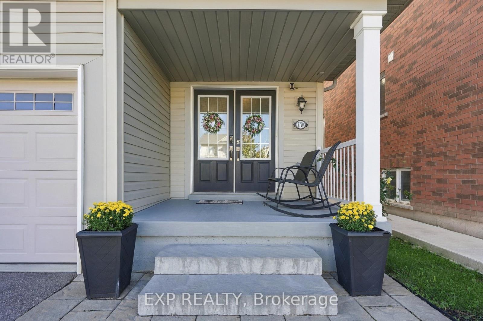 7720 Shadbush Lane, Niagara Falls, Ontario  L2H 3R3 - Photo 2 - X14004232