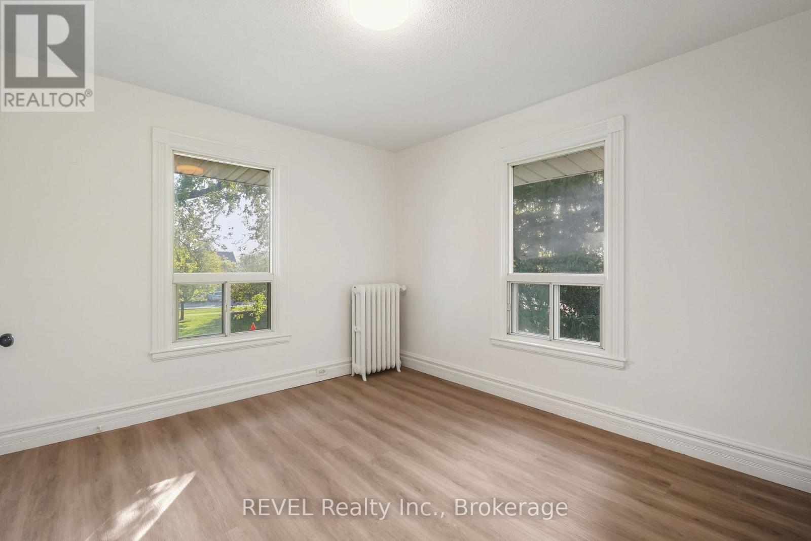 23 Plymonth Road, Welland, Ontario  L3B 3C4 - Photo 8 - X14005042