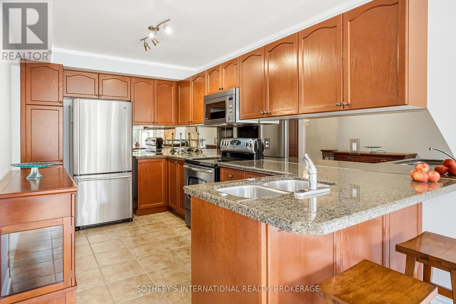 4 Alex Grant Place, St. Catharines, Ontario  L2P 0A2 - Photo 11 - X14005376