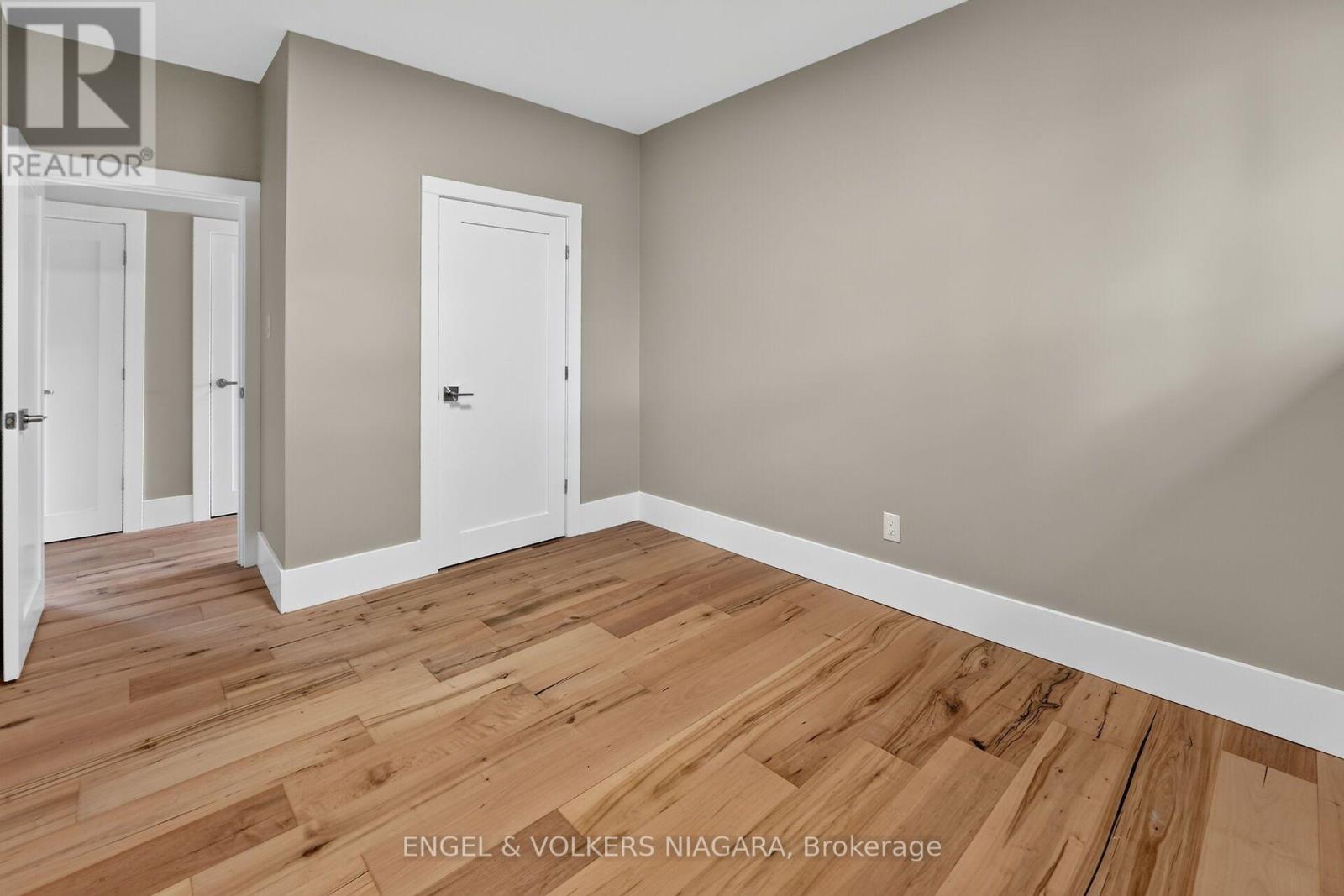 76 Lavinia Street, Fort Erie, Ontario  L2A 2C8 - Photo 10 - X14011802