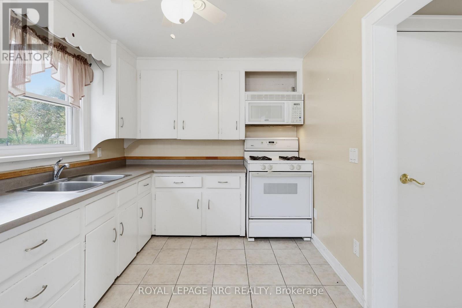 536 Fielden Avenue, Port Colborne, Ontario  L3K 4V1 - Photo 14 - X14019006