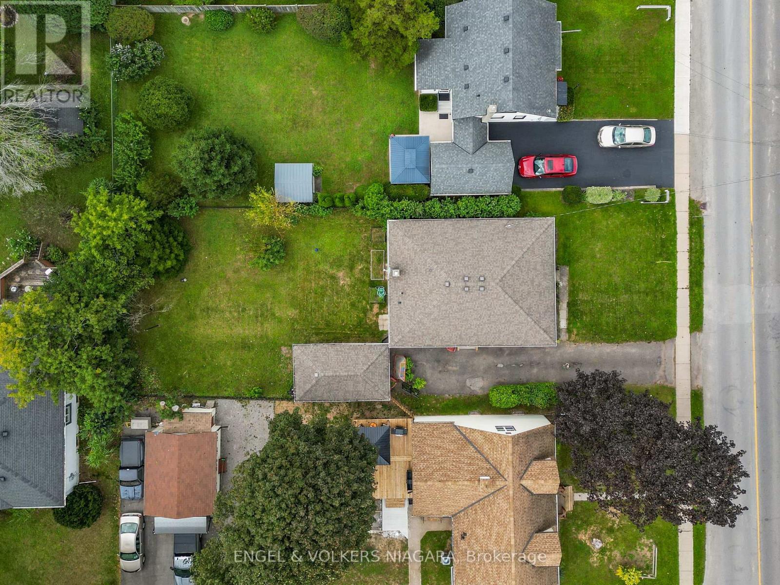 6534 Riall Street, Niagara Falls, Ontario  L2J 1Z6 - Photo 8 - X14022960