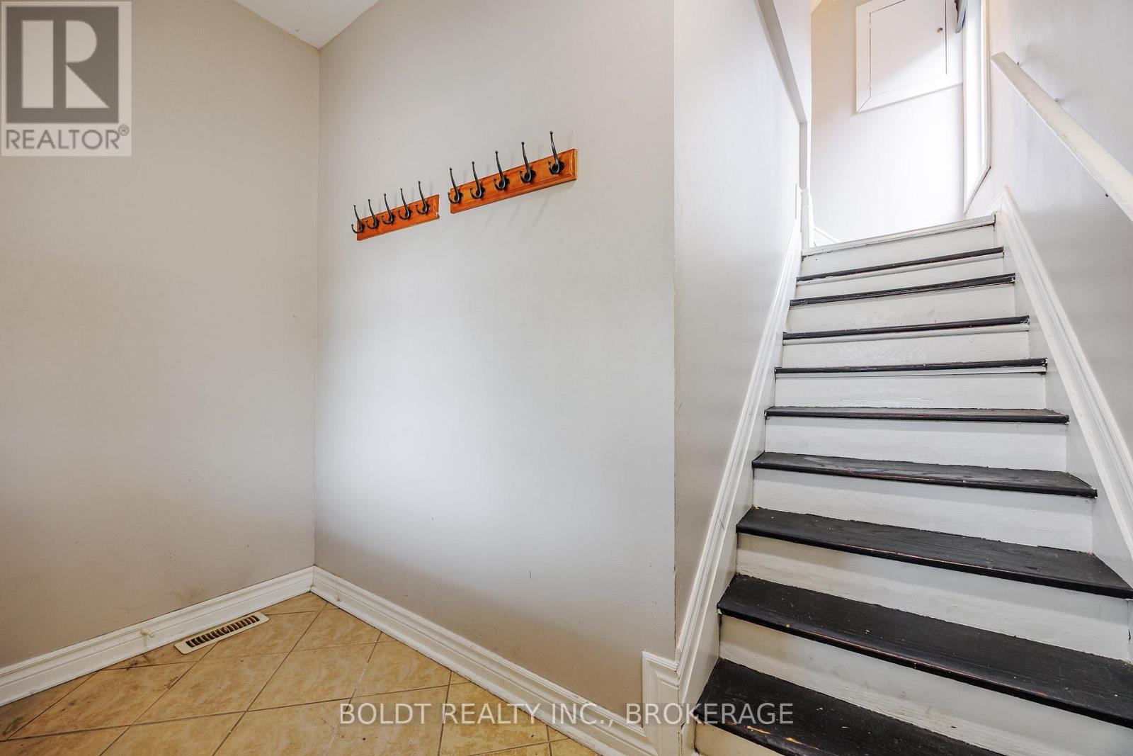 209 Rosslyn Avenue S, Hamilton, Ontario  L8M 3J6 - Photo 26 - X14023598