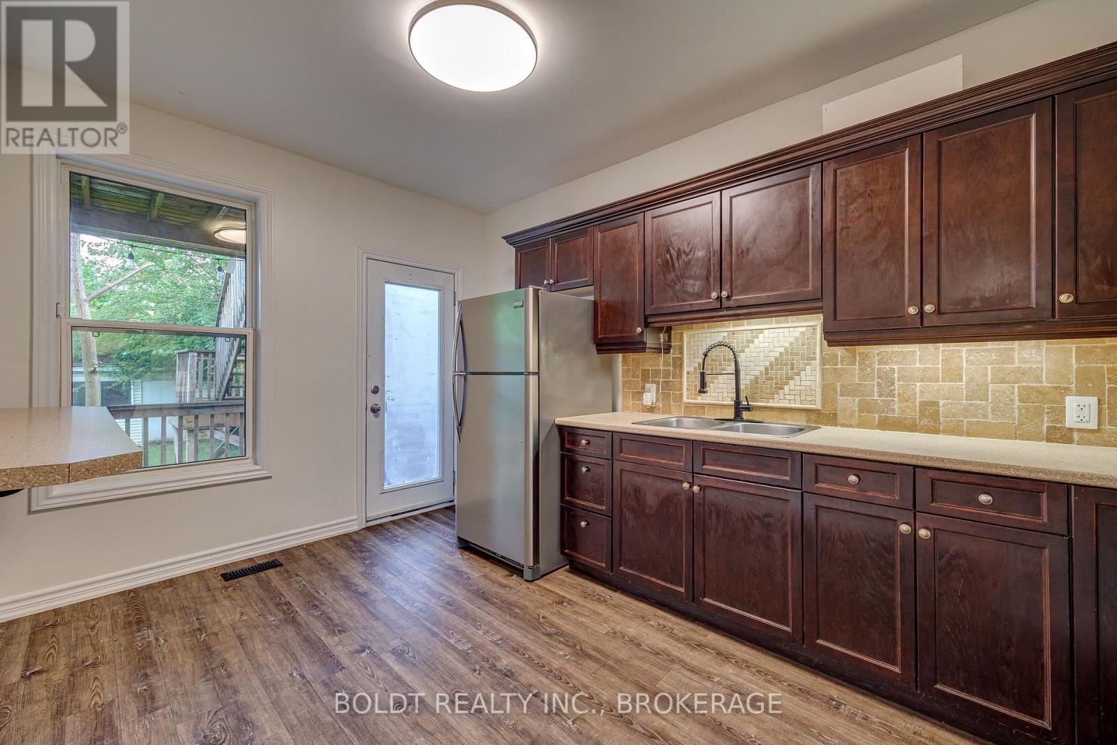 209 Rosslyn Avenue S, Hamilton, Ontario  L8M 3J6 - Photo 5 - X14023598