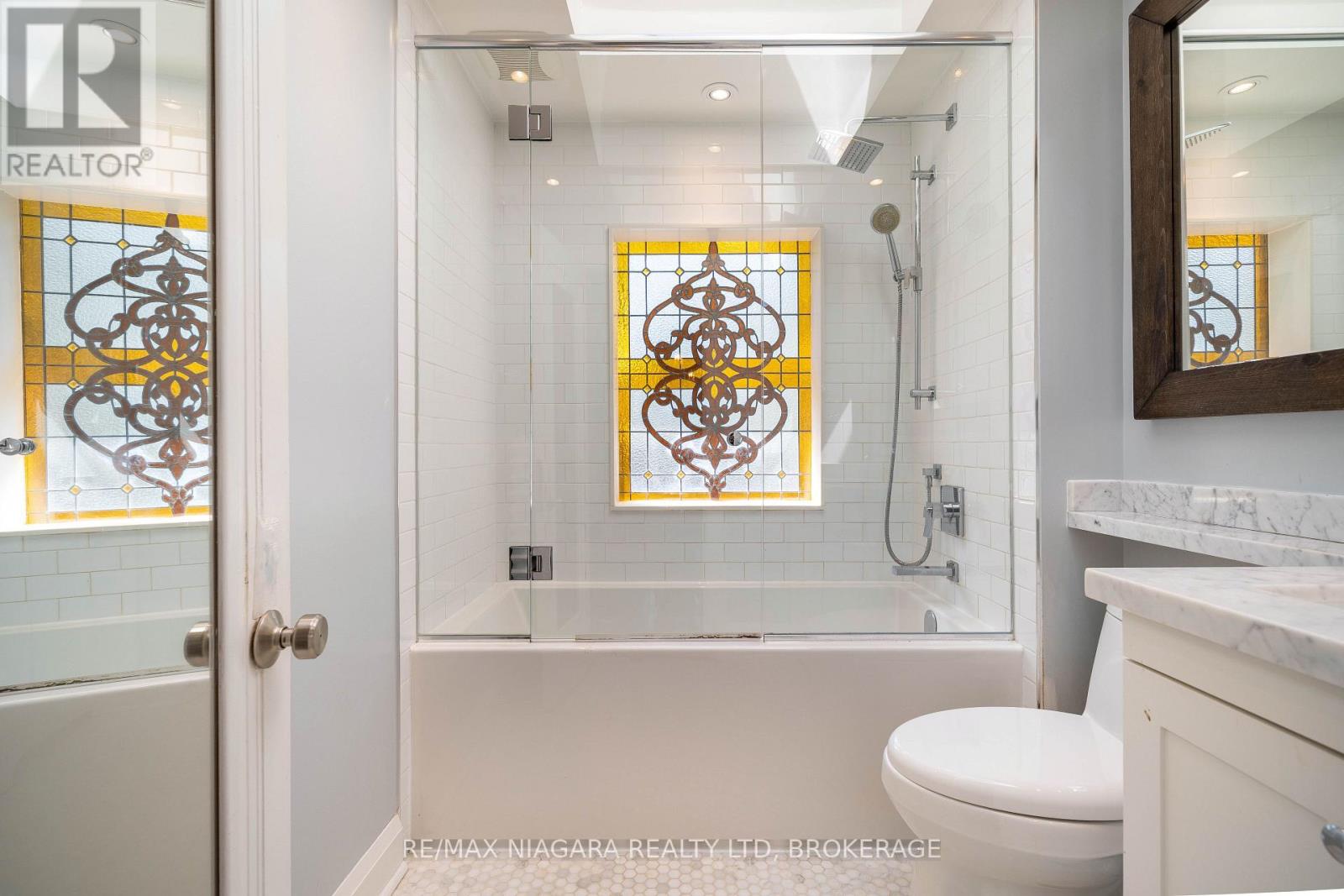 38 Yonge Boulevard, Toronto, Ontario  M5M 3G5 - Photo 30 - C14028018