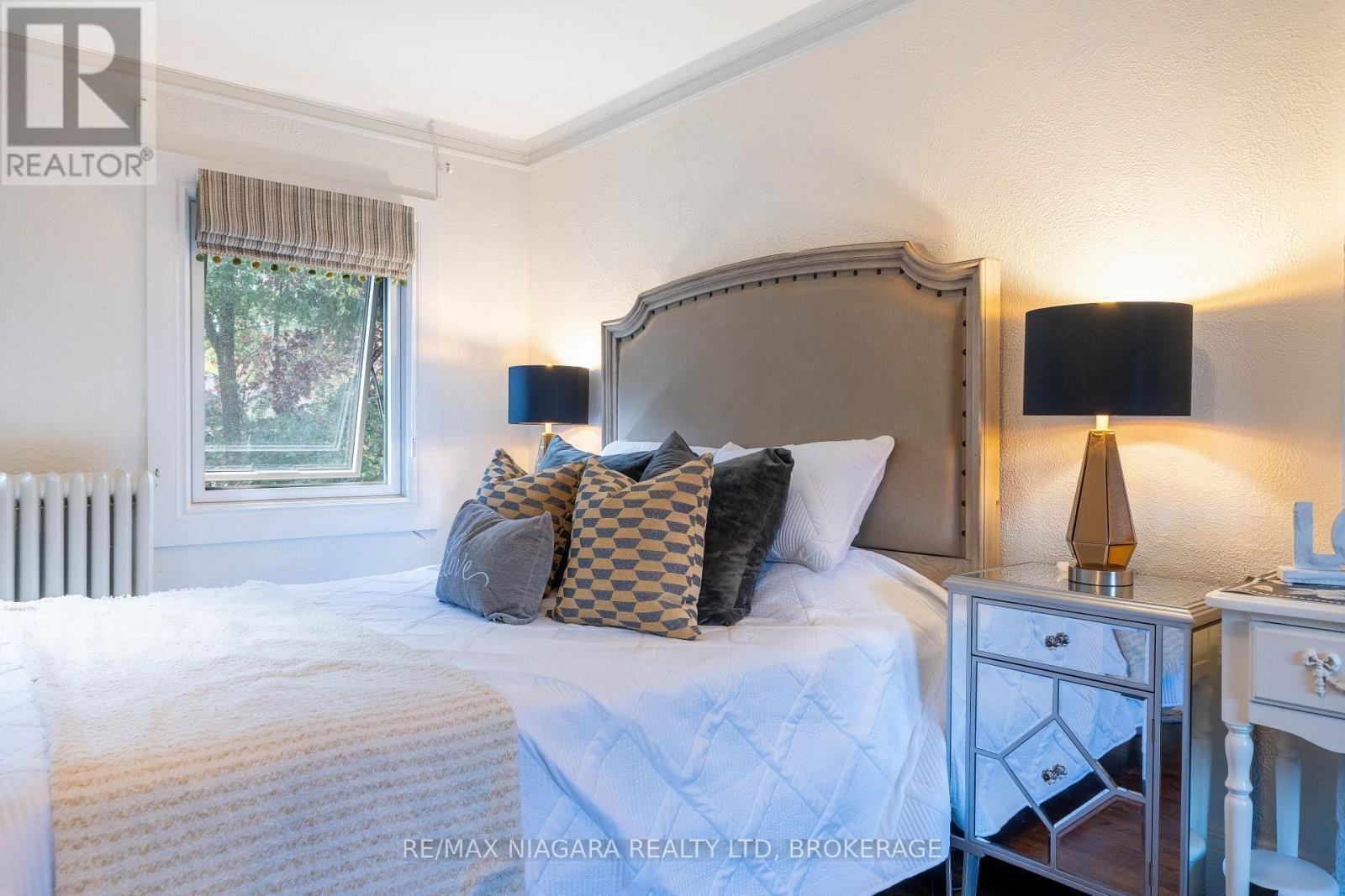 38 Yonge Boulevard, Toronto, Ontario  M5M 3G5 - Photo 36 - C14028018