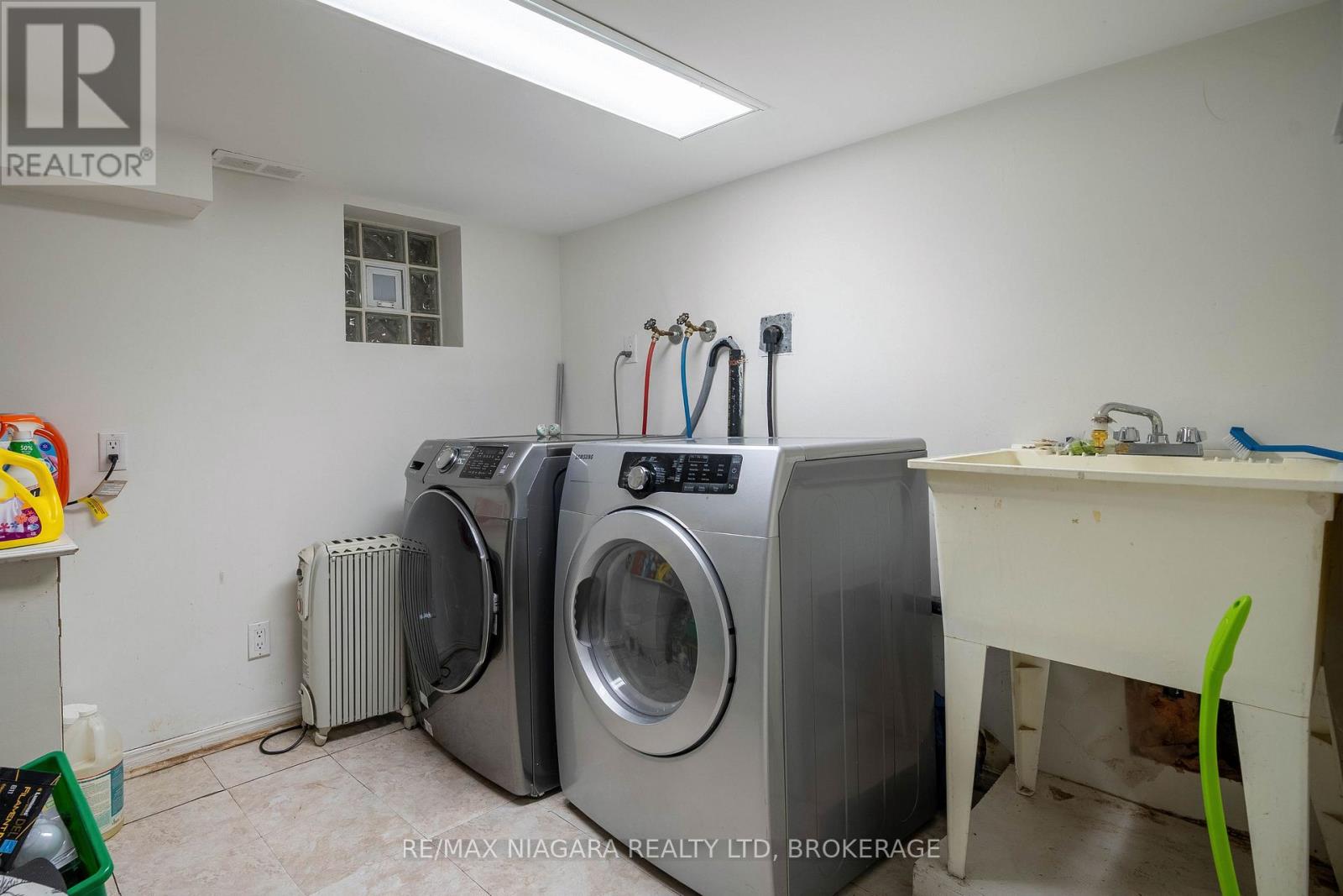 38 Yonge Boulevard, Toronto, Ontario  M5M 3G5 - Photo 39 - C14028018