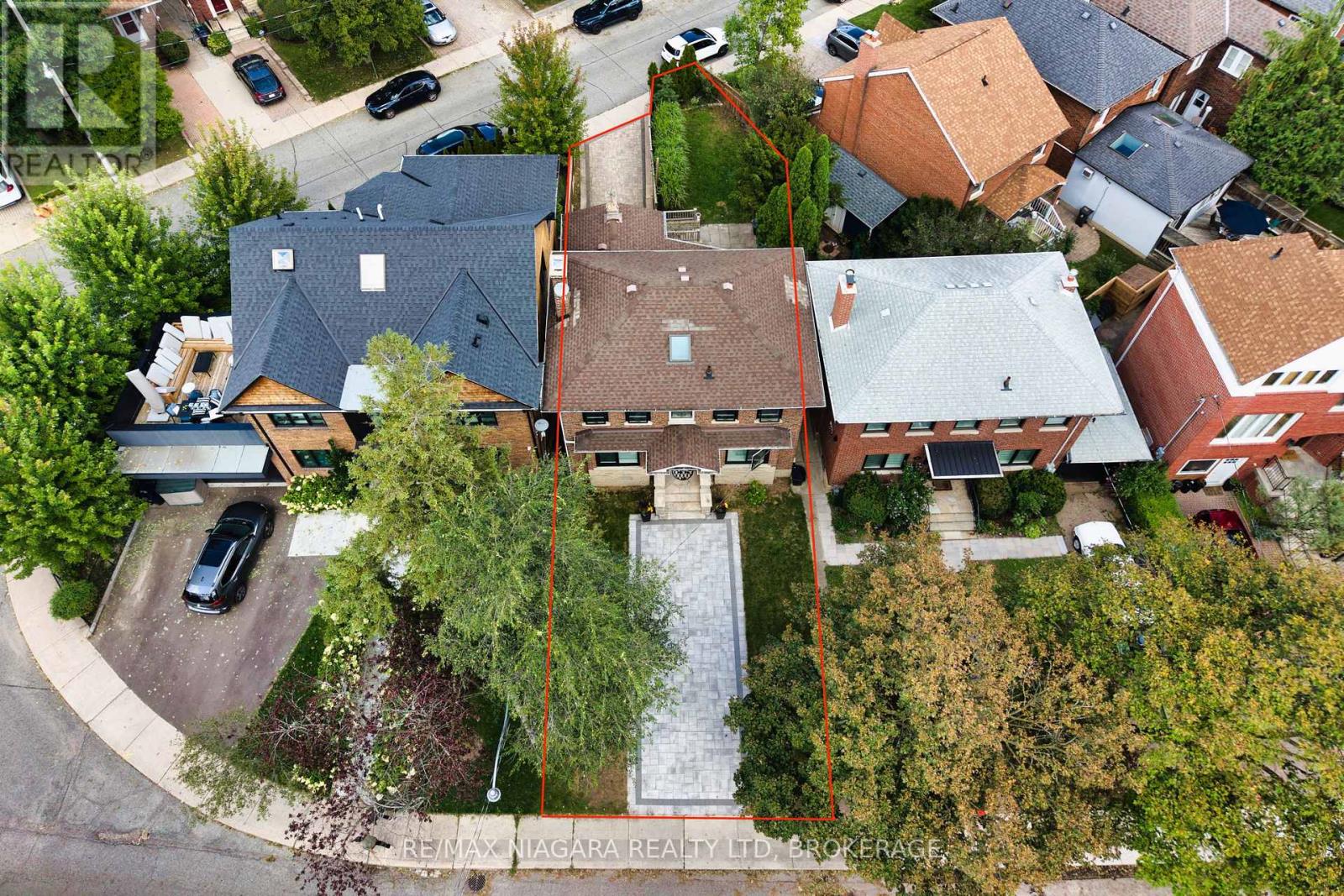 38 Yonge Boulevard, Toronto, Ontario  M5M 3G5 - Photo 44 - C14028018
