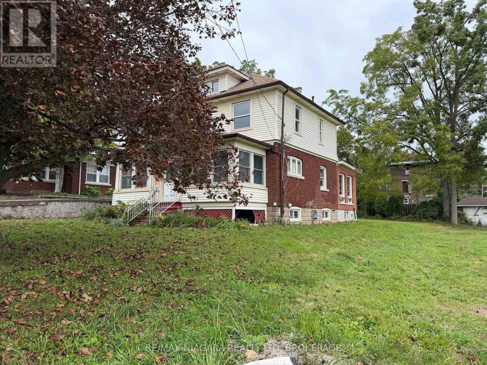 4445 John Street, Niagara Falls, Ontario  L2E 1A4 - Photo 16 - X14029052
