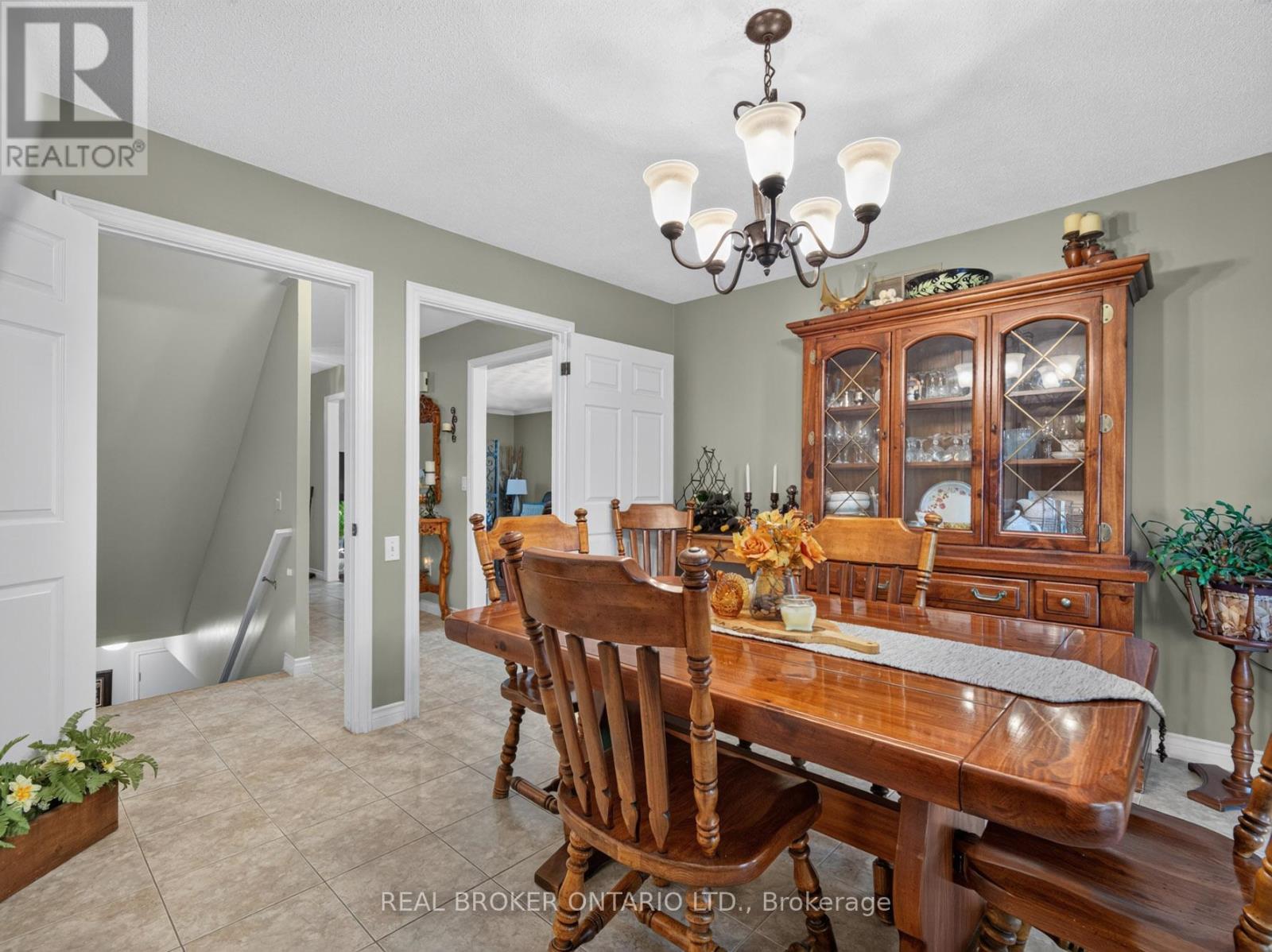 133 Leaside Drive, Welland, Ontario  L3C 6N4 - Photo 12 - X14029154