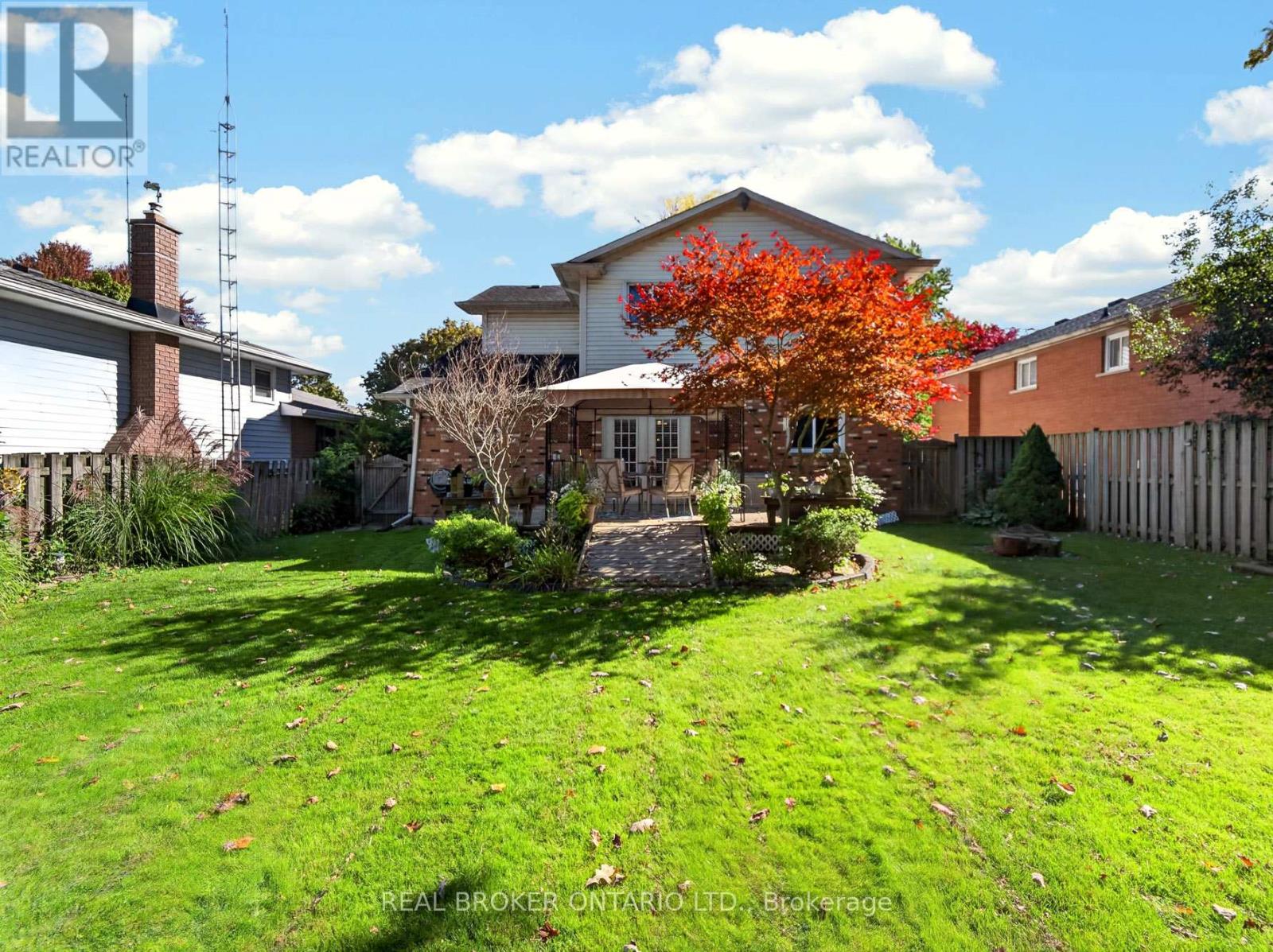 133 Leaside Drive, Welland, Ontario  L3C 6N4 - Photo 4 - X14029154
