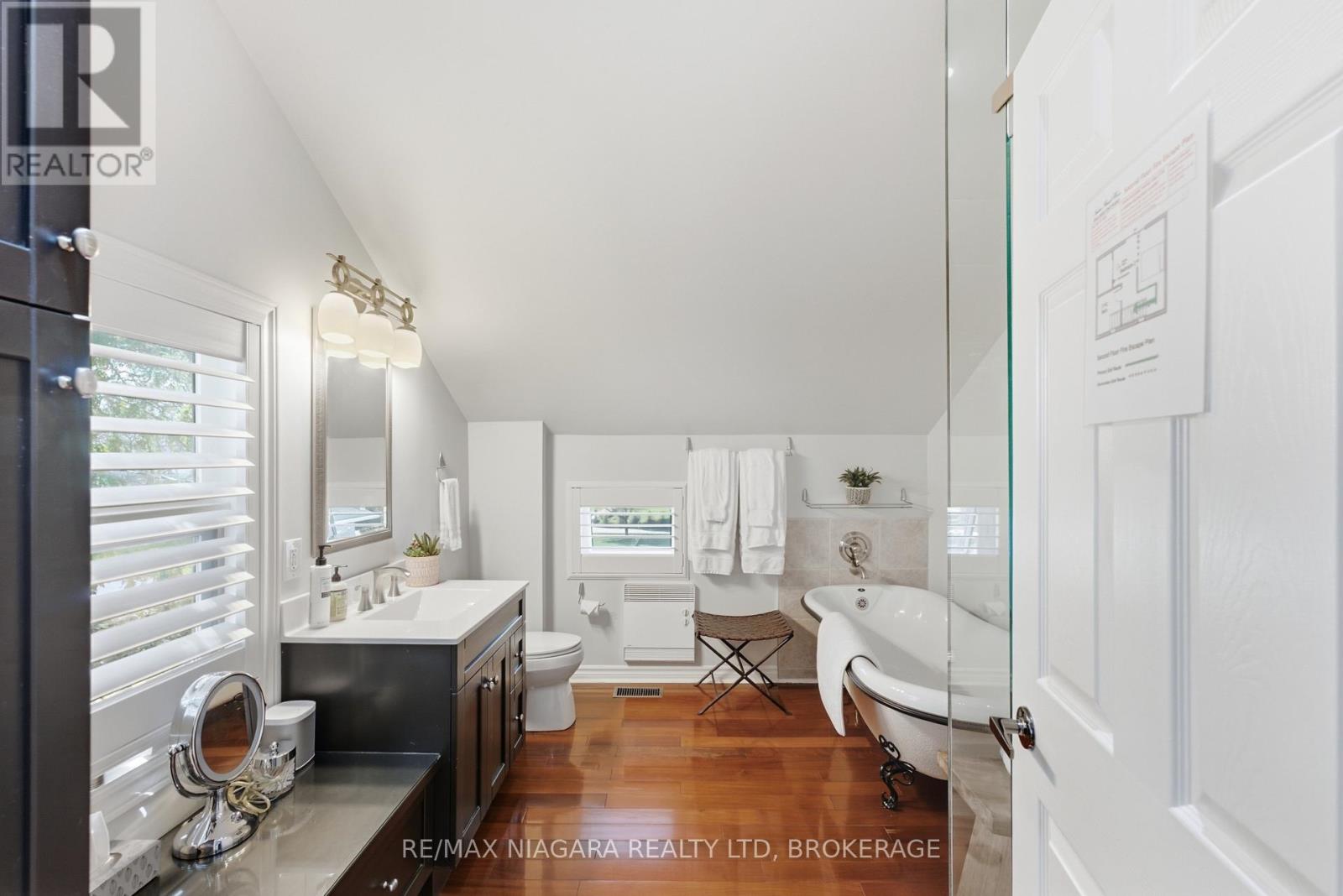 18 Dalhousie Avenue, St. Catharines, Ontario  L2N 4W4 - Photo 11 - X14029244