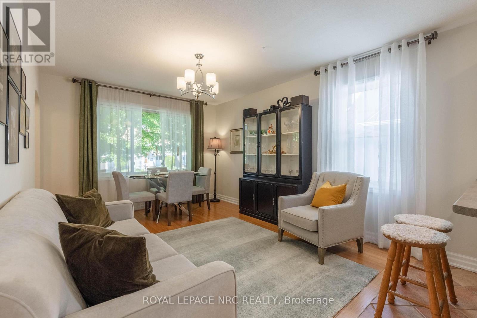 6496 Caswell Street, Niagara Falls, Ontario  L2J 1B9 - Photo 9 - X14029360
