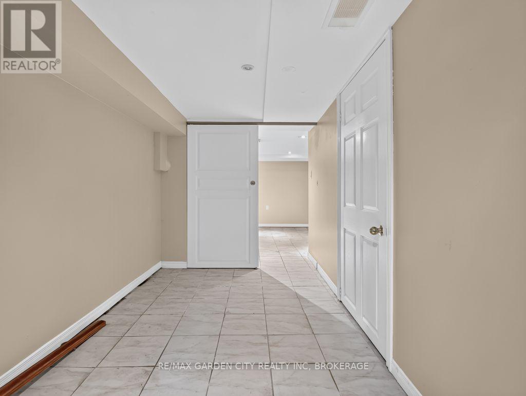 15 Rodman Street, St. Catharines, Ontario  L2R 5C9 - Photo 35 - X14029980