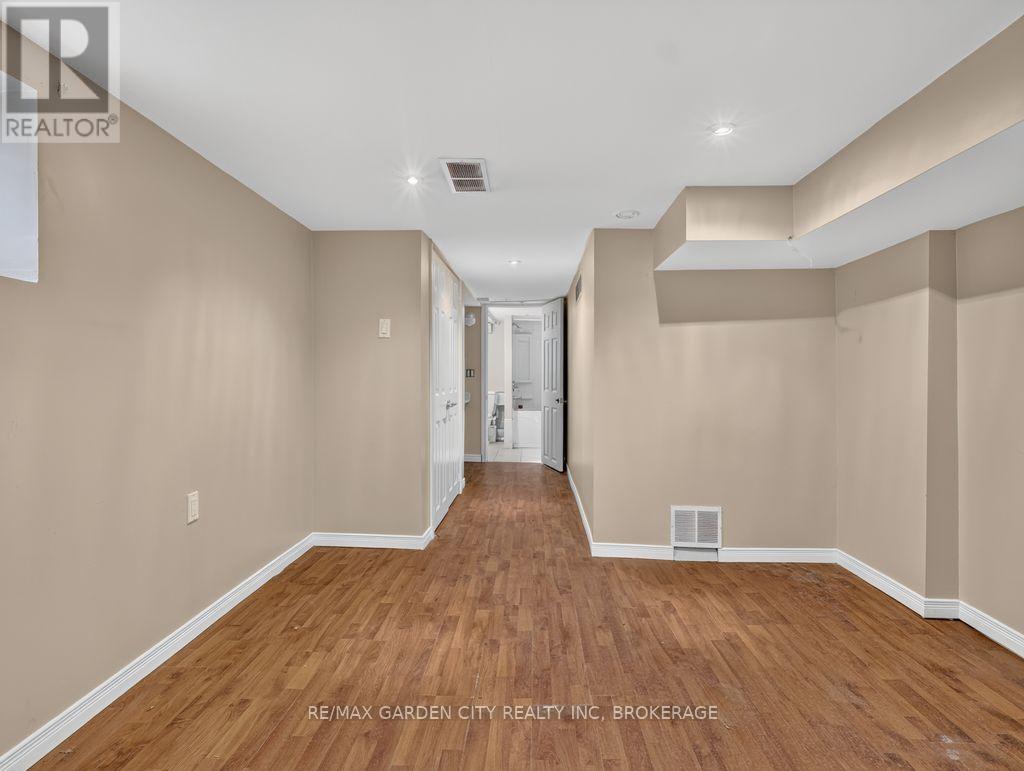 15 Rodman Street, St. Catharines, Ontario  L2R 5C9 - Photo 41 - X14029980