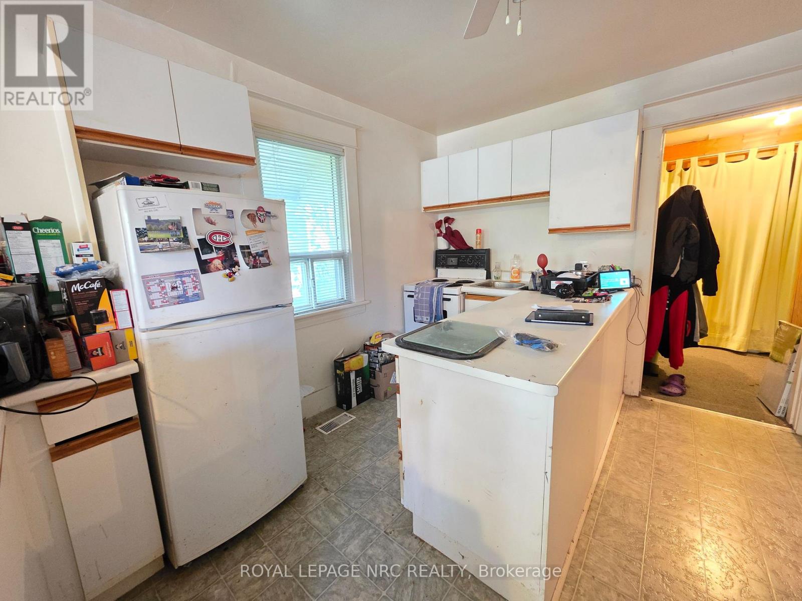 39 Manchester Avenue, St. Catharines, Ontario  L2R 1N9 - Photo 6 - X14031016