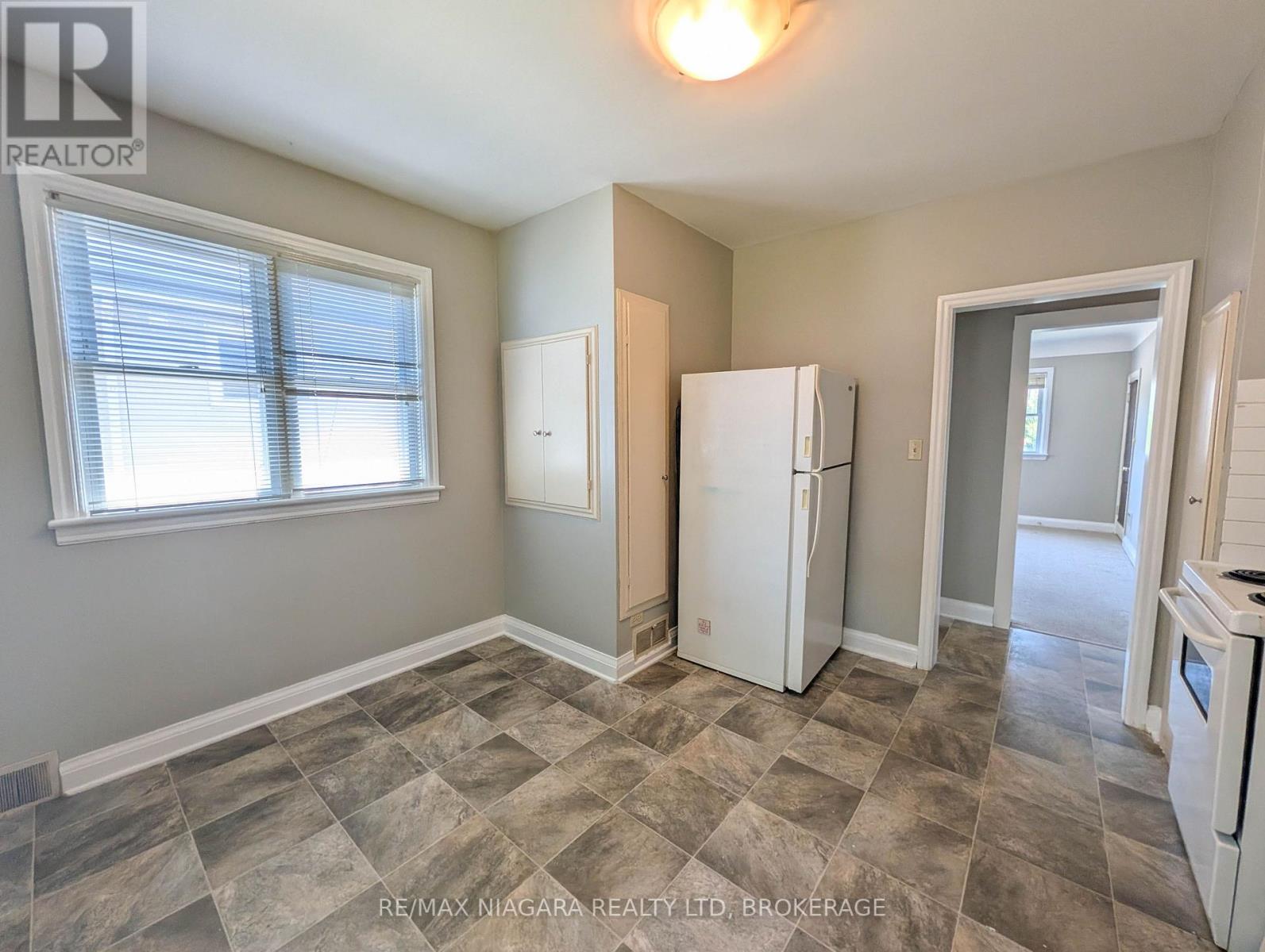 106 Haig Street, St. Catharines, Ontario  L2R 6L2 - Photo 4 - X14032142