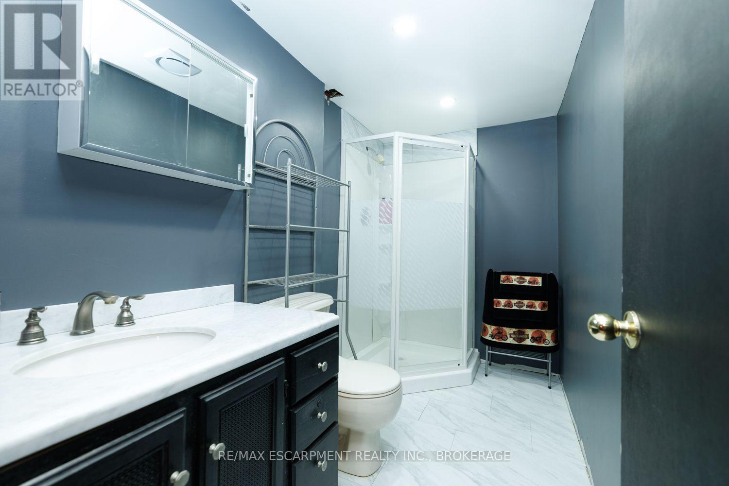24 Inglewood Court, Grimsby, Ontario  L3M 4S2 - Photo 21 - X14032426