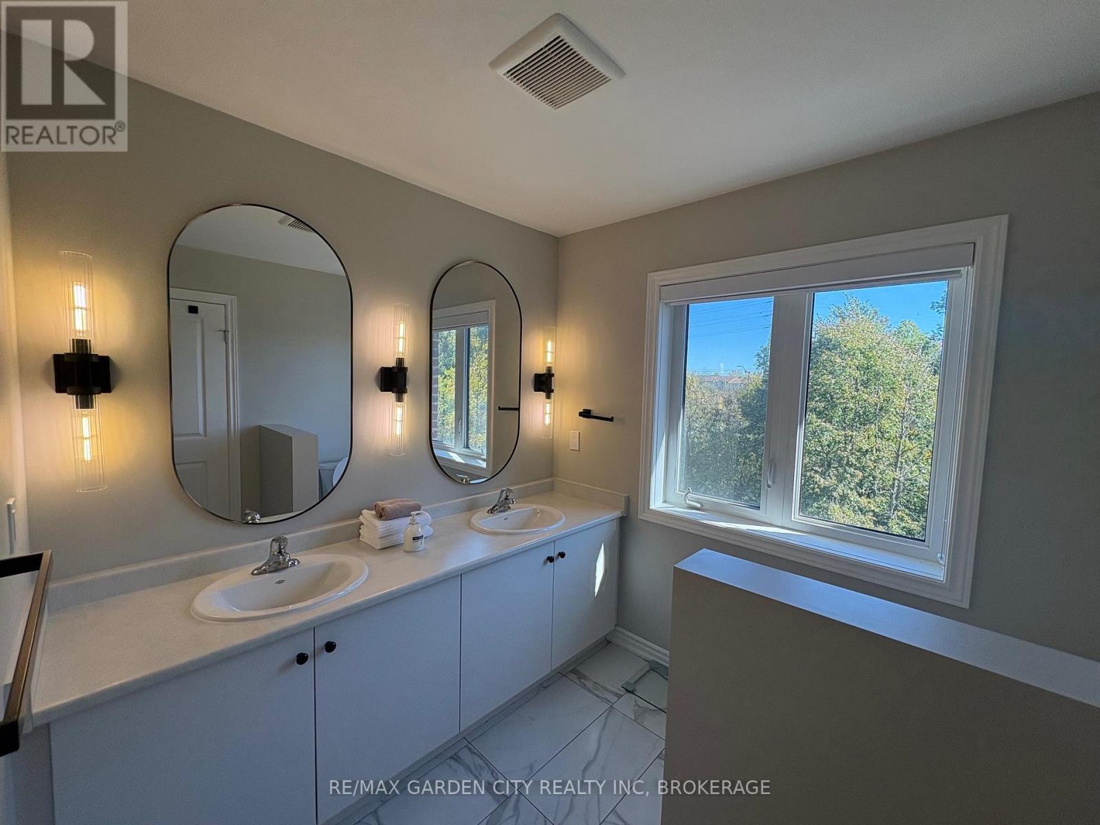 7460 Baycrest Common, Niagara Falls, Ontario  L2G 7V7 - Photo 24 - X14032784