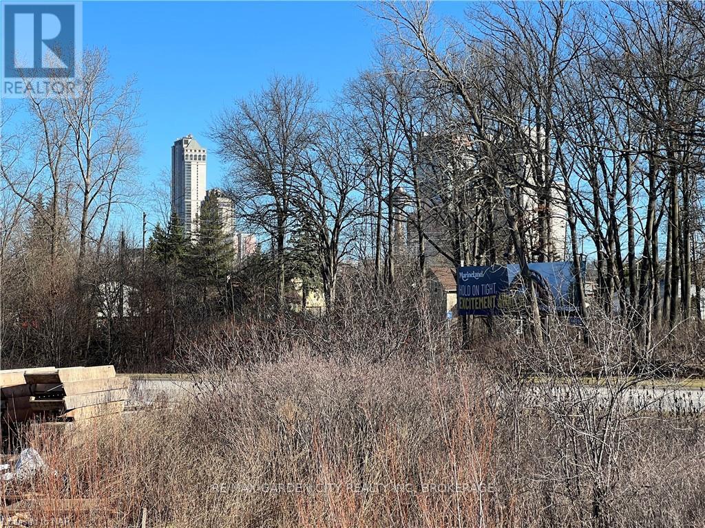 7460 Baycrest Common, Niagara Falls, Ontario  L2G 7V7 - Photo 5 - X14032784