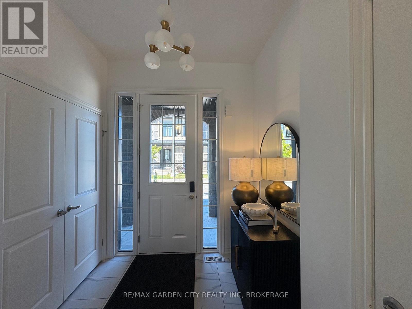 7460 Baycrest Common, Niagara Falls, Ontario  L2G 7V7 - Photo 6 - X14032784