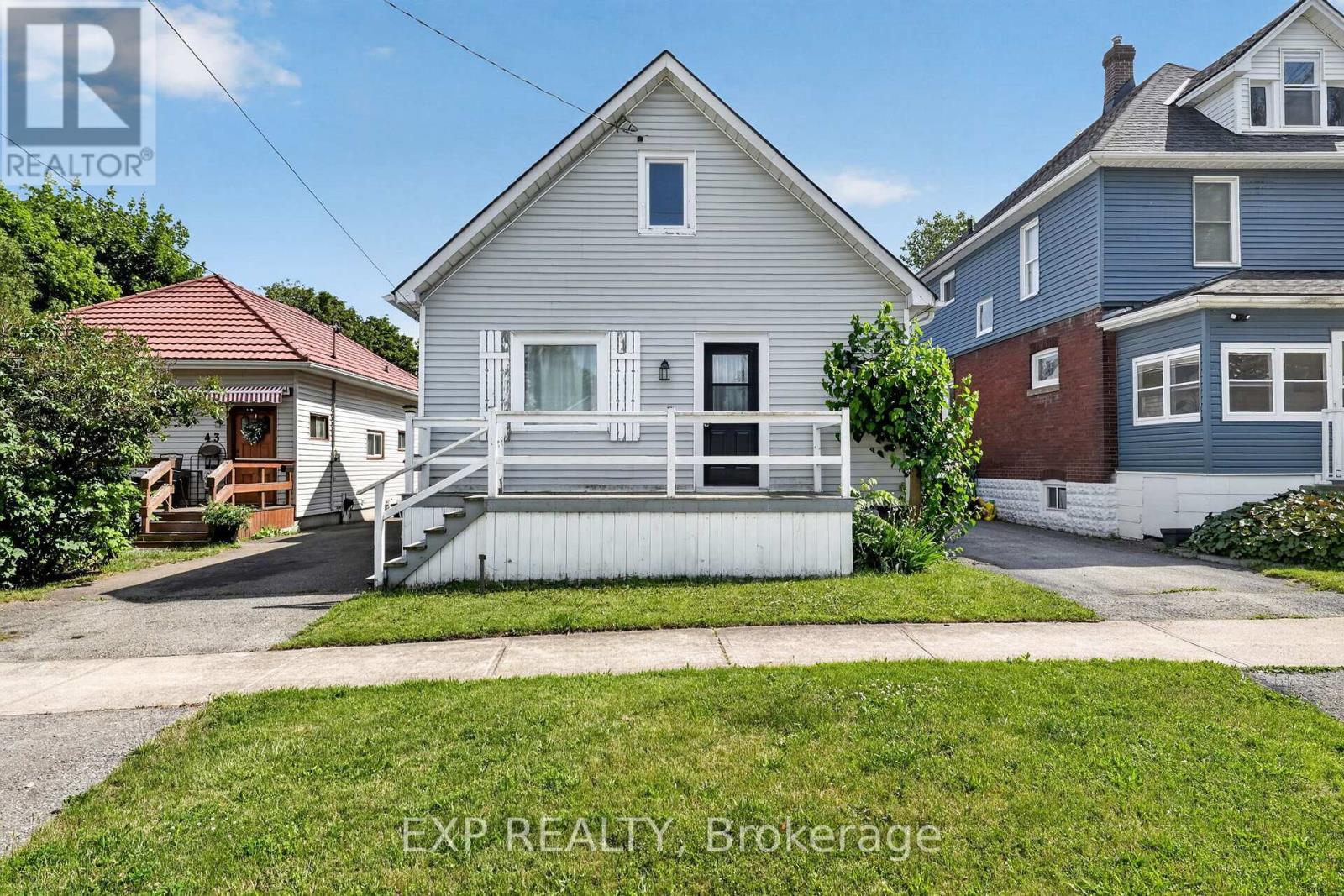 45 Phipps Street, Fort Erie, Ontario  L2A 2V3 - Photo 3 - X14032934