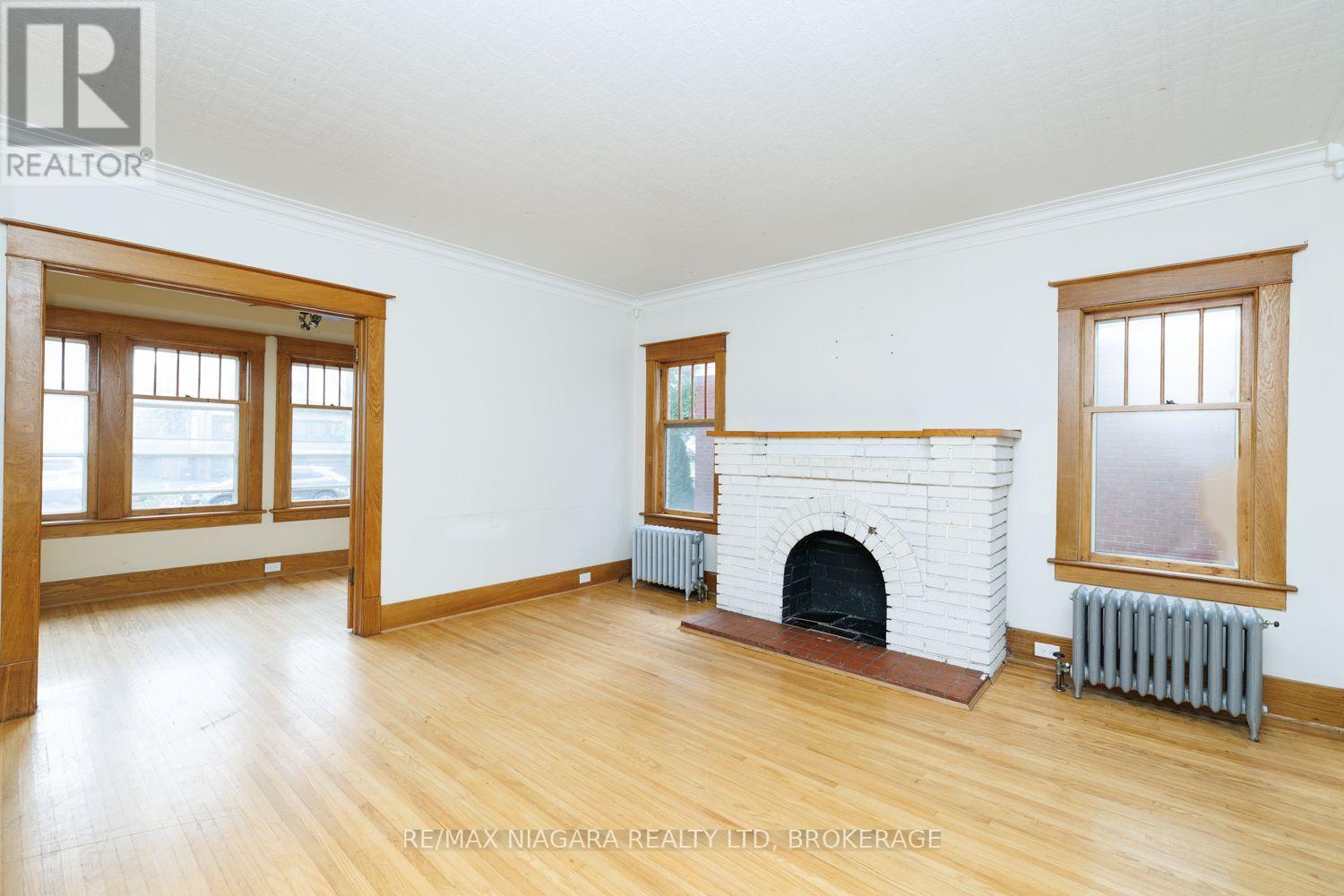 4997 Armoury Street, Niagara Falls, Ontario  L2E 1T3 - Photo 5 - X14033644