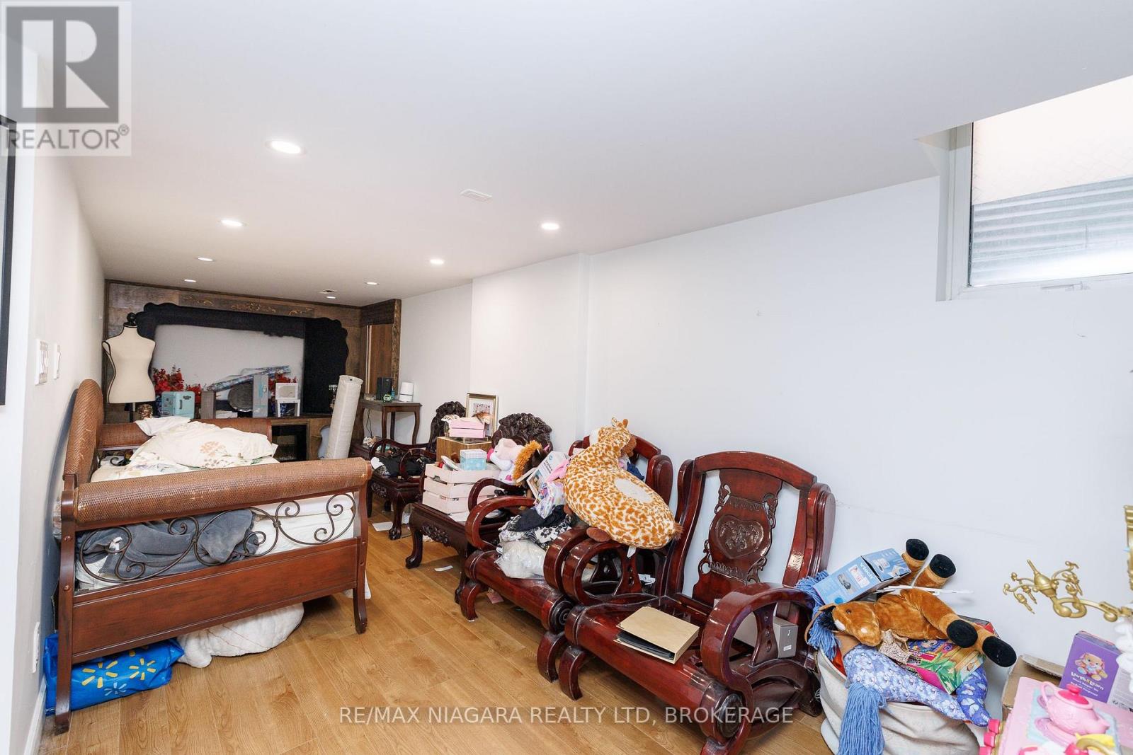 33 Colonel Lyall Street, St. Catharines, Ontario  L2P 0B3 - Photo 23 - X14034396