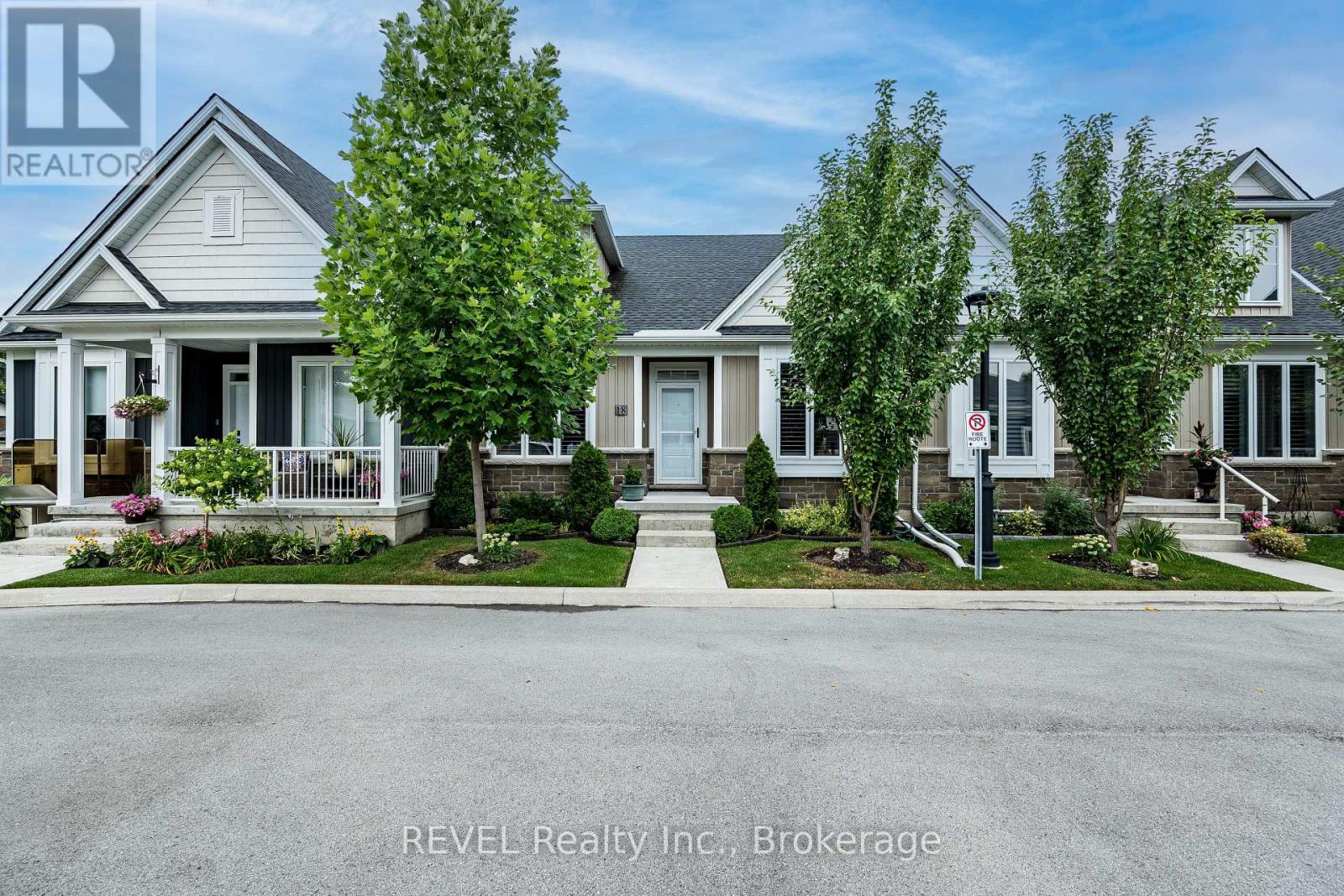 18 PRINCETON COMMON STREET, St. Catharines, Ontario