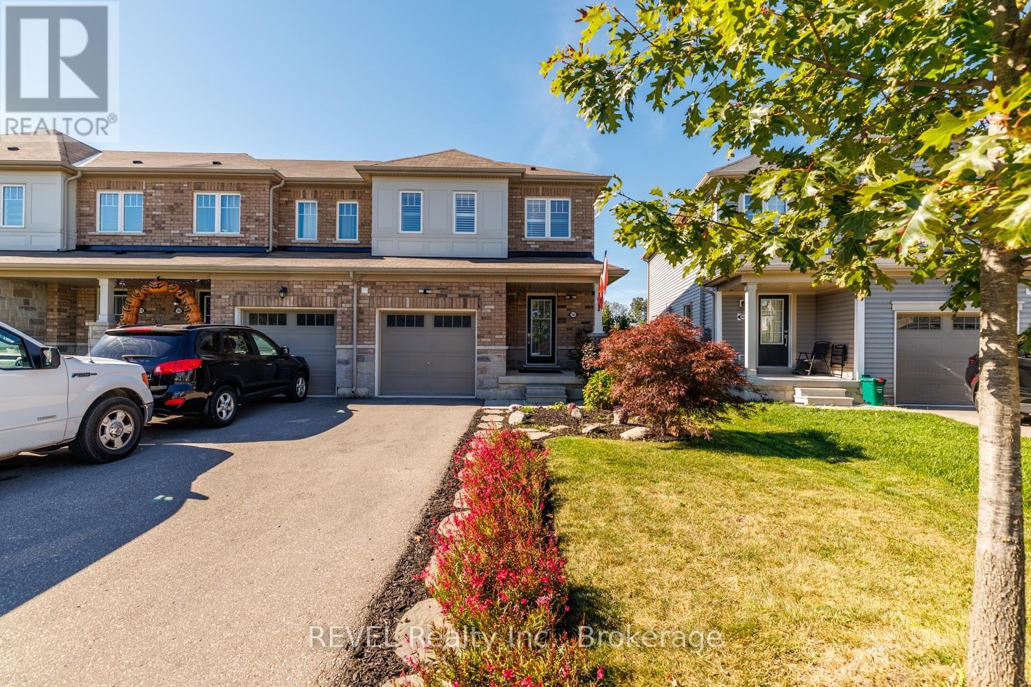 166 ESTHER CRESCENT, Thorold, Ontario