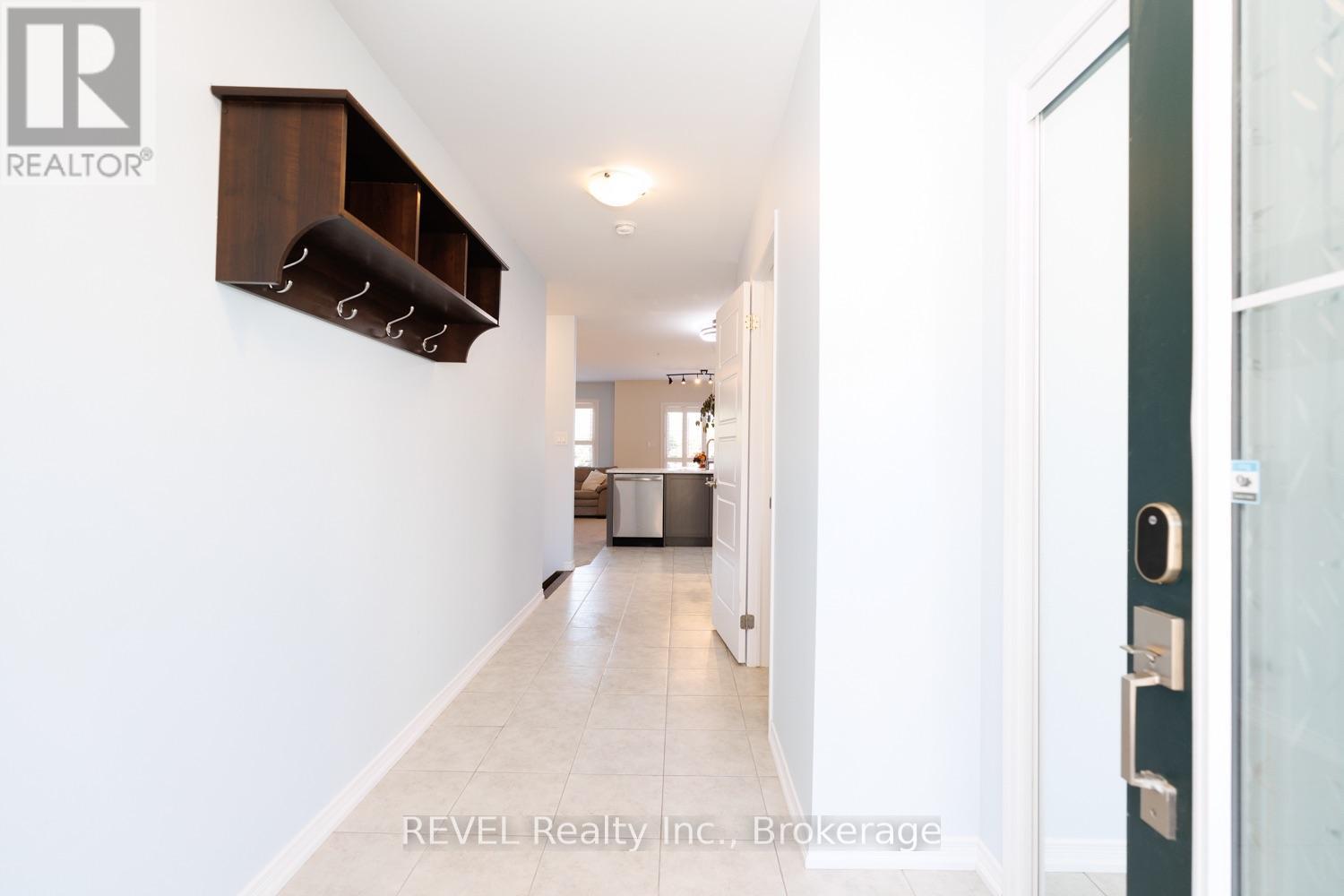 166 Esther Crescent, Thorold, Ontario  L3B 0G8 - Photo 4 - X14080276