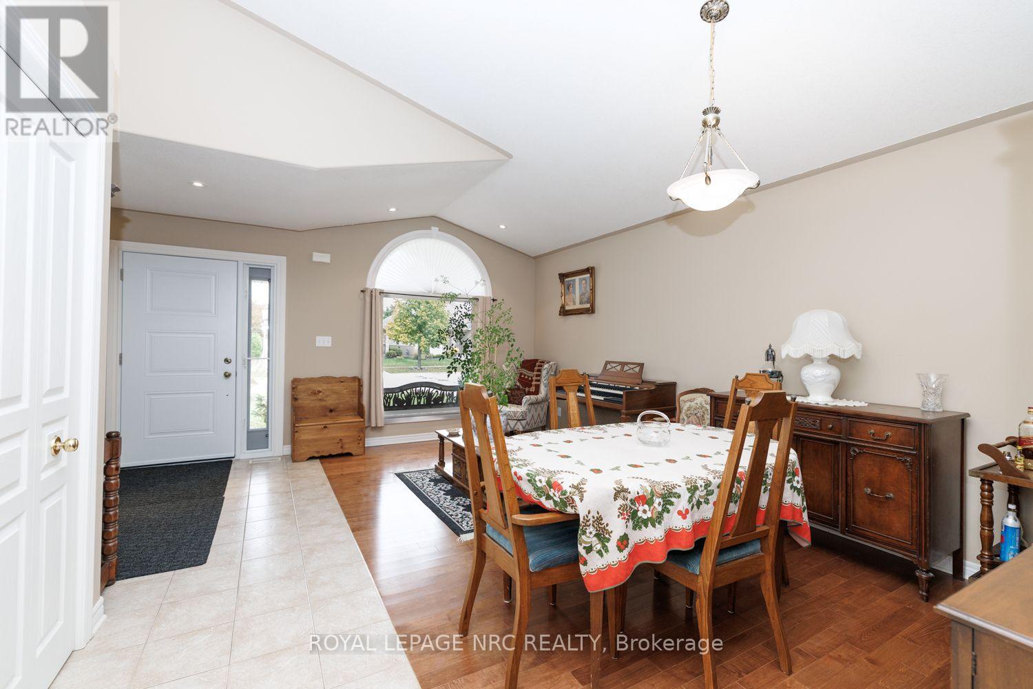 7109 Parkside Road, Niagara Falls, Ontario  L2H 3L6 - Photo 6 - X14080568