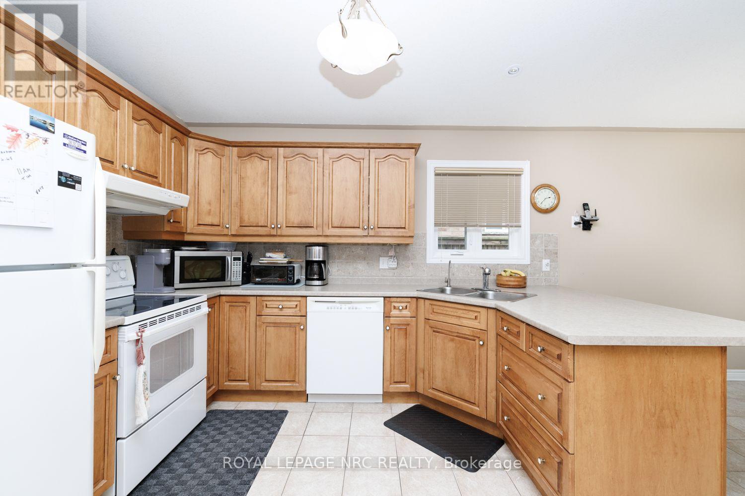 7109 Parkside Road, Niagara Falls, Ontario  L2H 3L6 - Photo 8 - X14080568