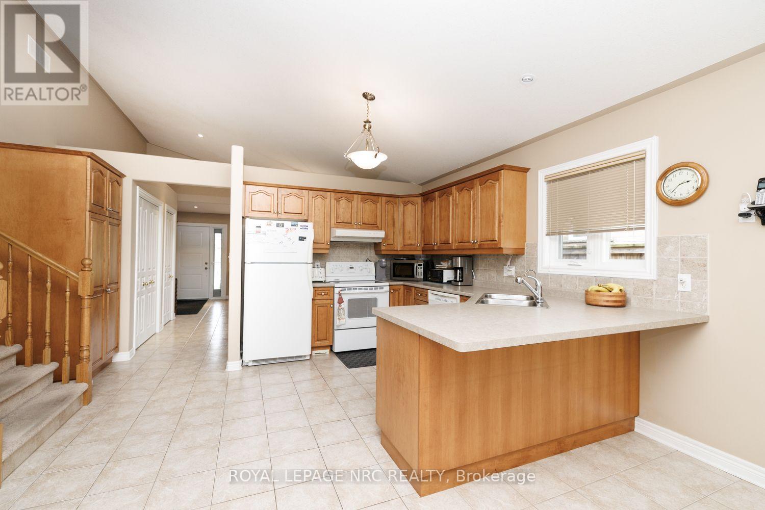 7109 Parkside Road, Niagara Falls, Ontario  L2H 3L6 - Photo 9 - X14080568