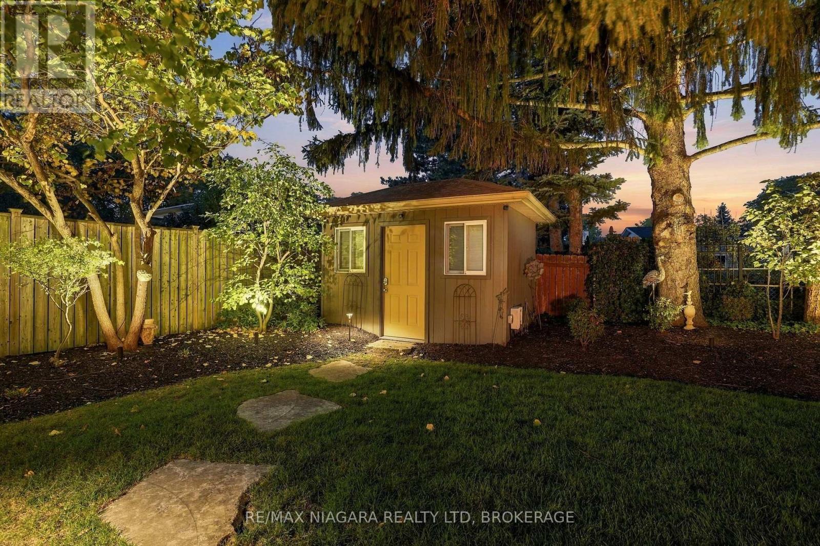 13 Royal Henley Boulevard, St. Catharines, Ontario  L2N 4R7 - Photo 42 - X14080586