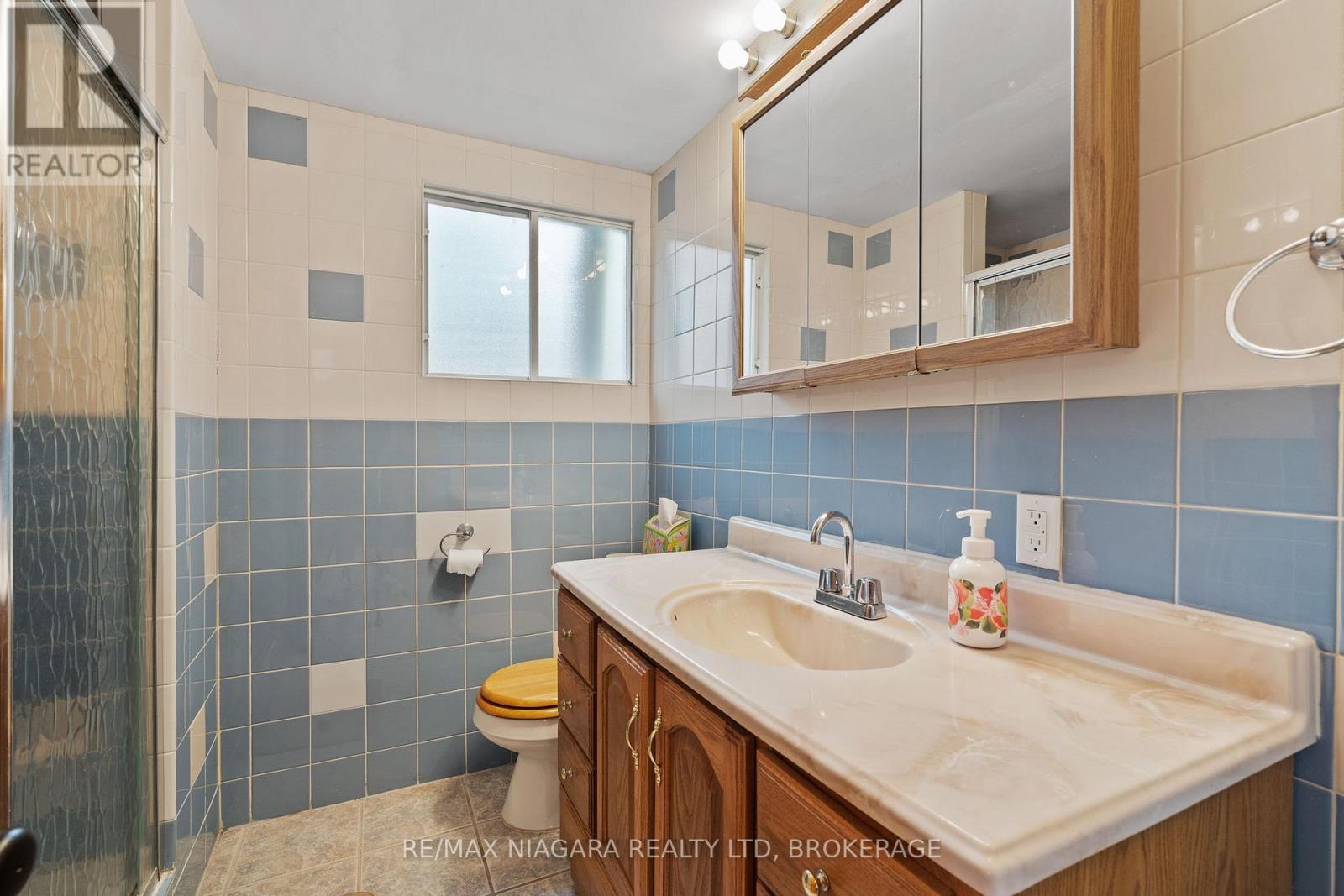 12213 Lakeshore Road, Wainfleet, Ontario  L0S 1V0 - Photo 11 - X14080680