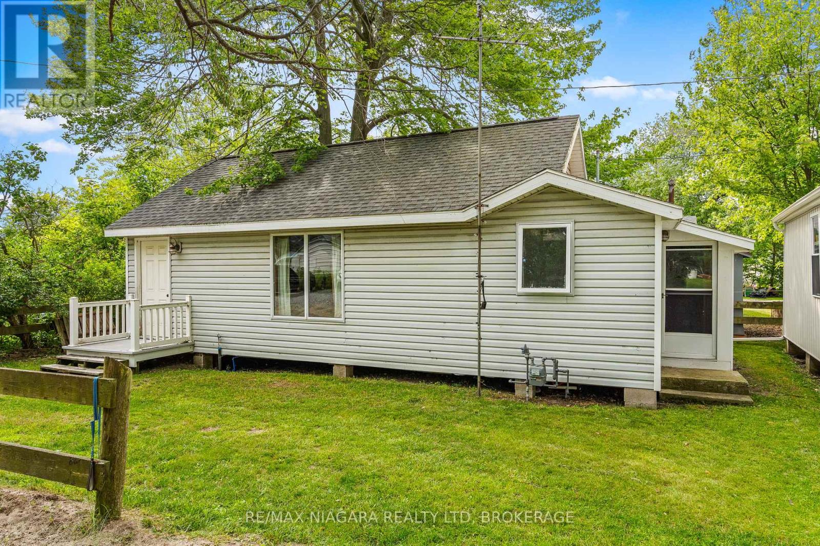 12213 Lakeshore Road, Wainfleet, Ontario  L0S 1V0 - Photo 3 - X14080680