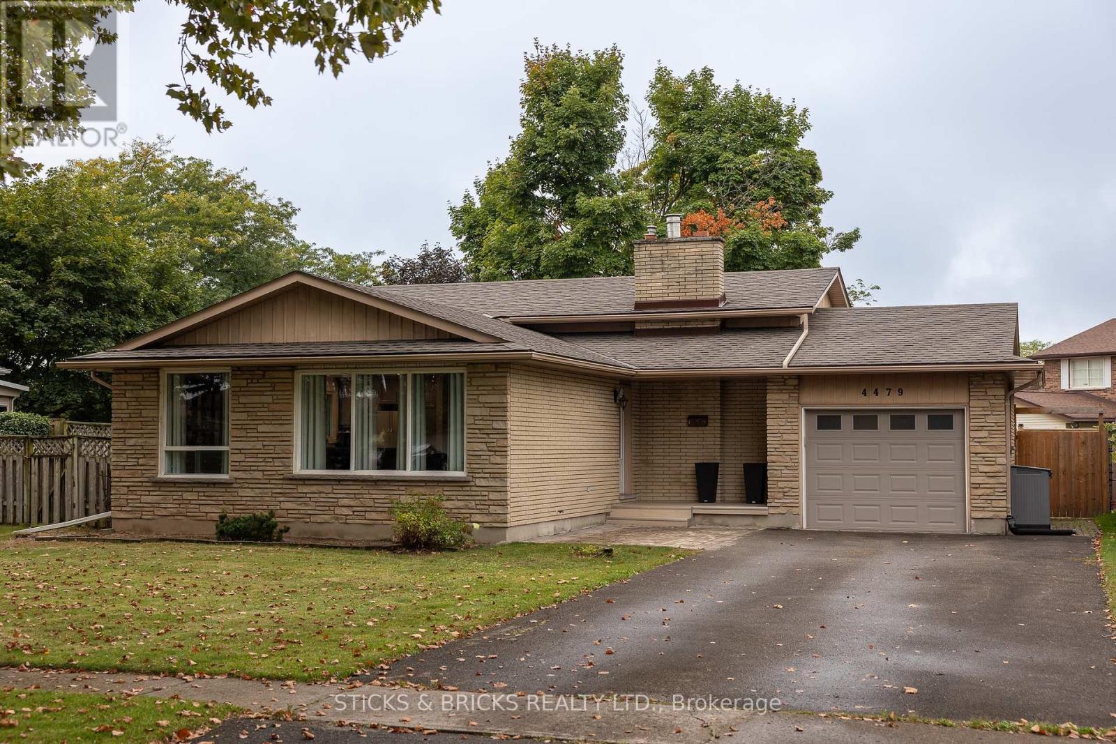 4479 MITCHELL AVENUE, Niagara Falls, Ontario