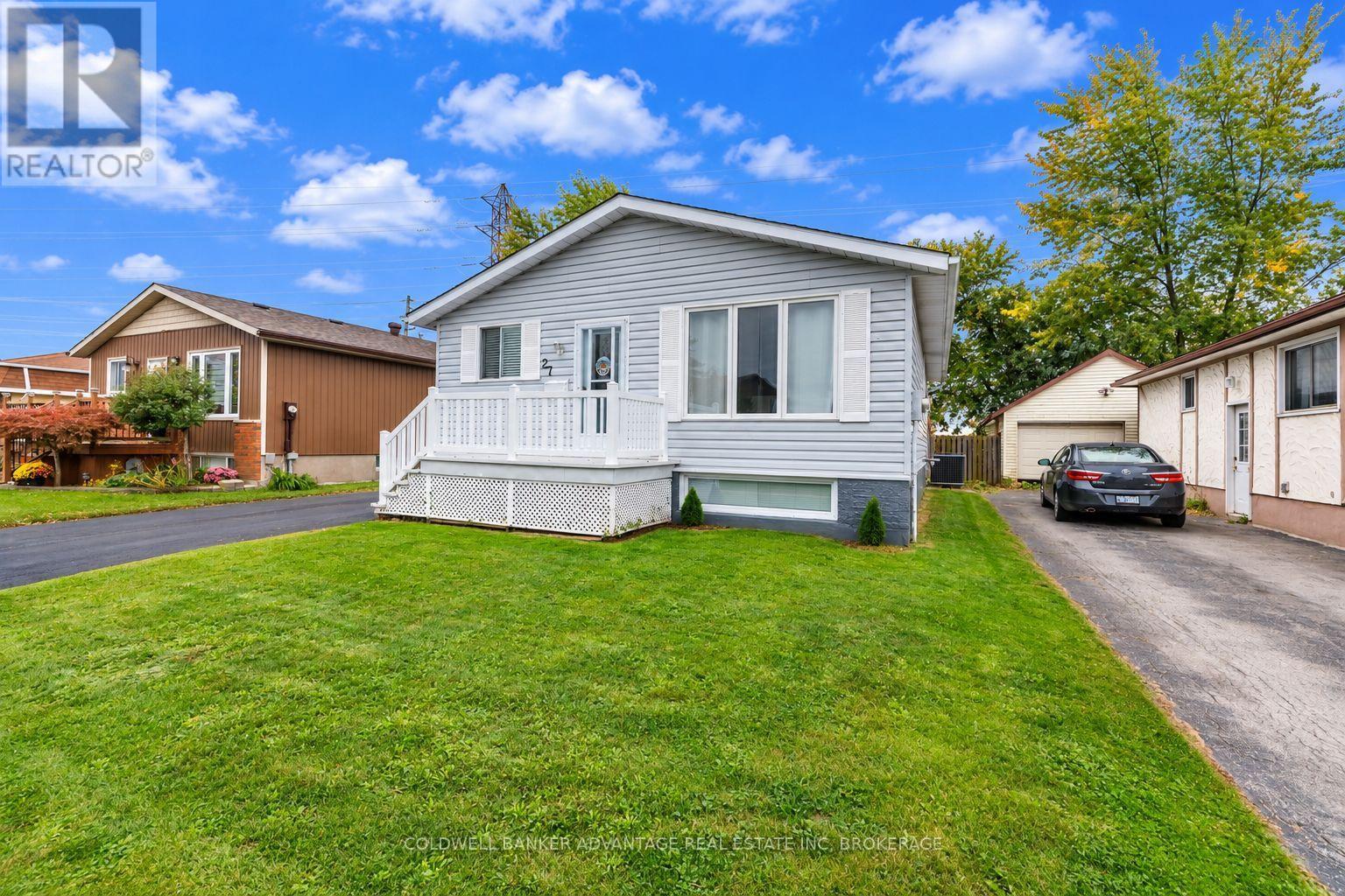 27 Chantal Court, Welland, Ontario  L3B 5V3 - Photo 3 - X14081458