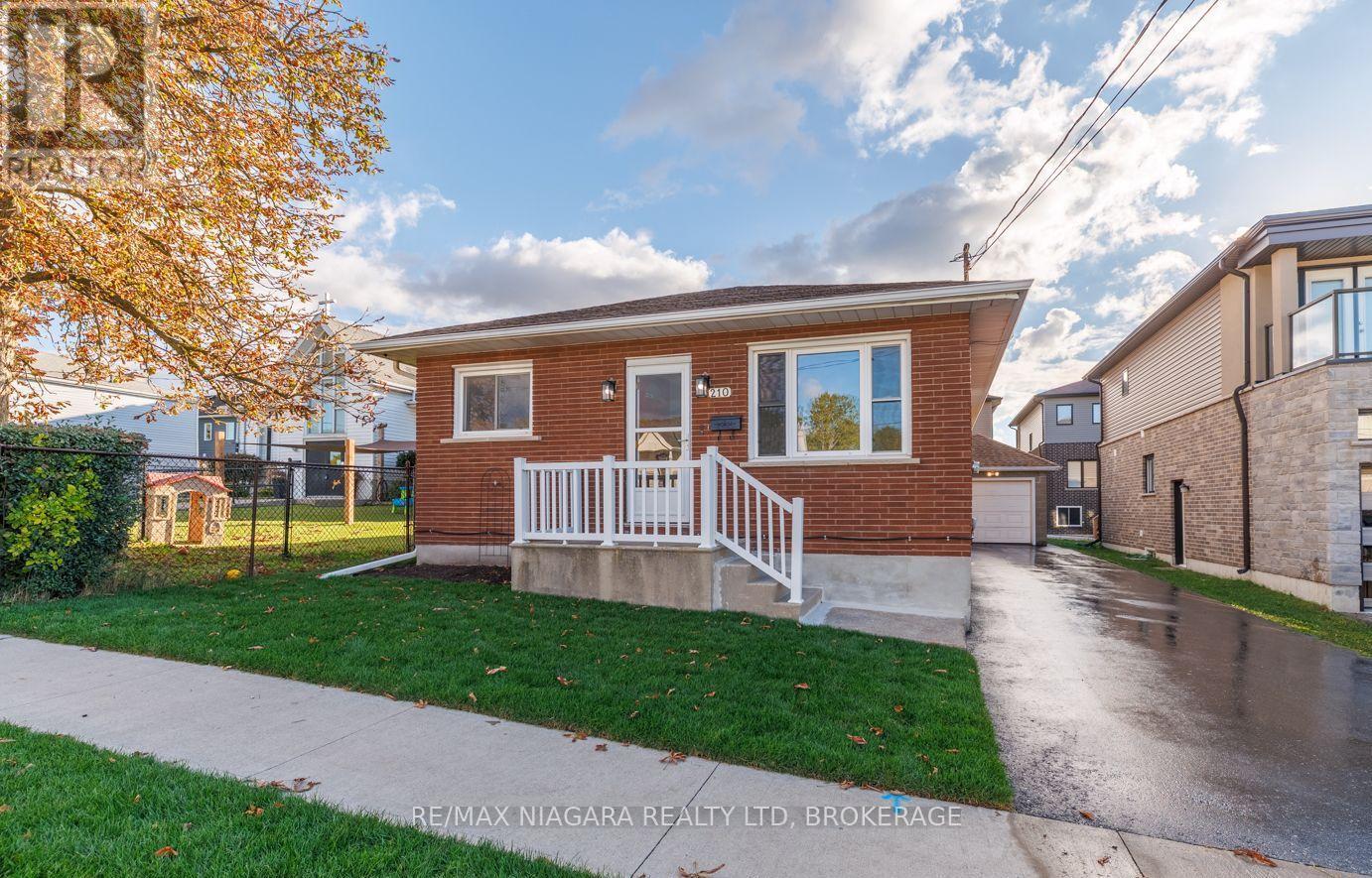 210 Taylor Street, Thorold, Ontario  L2V 1C3 - Photo 2 - X14081594