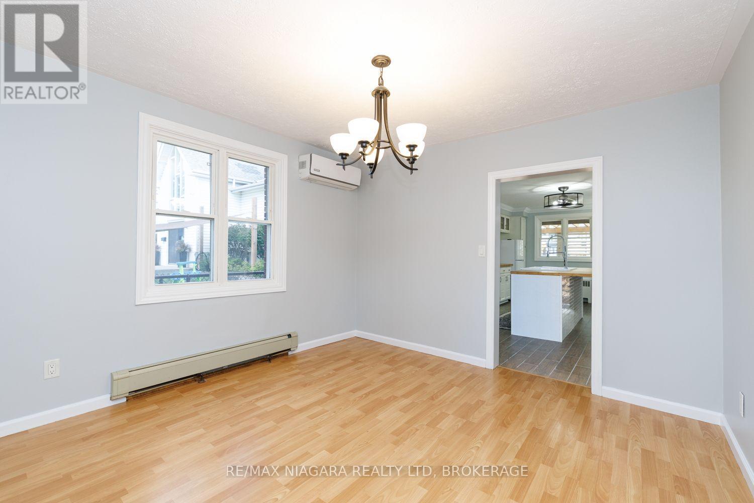 210 Taylor Street, Thorold, Ontario  L2V 1C3 - Photo 8 - X14081594