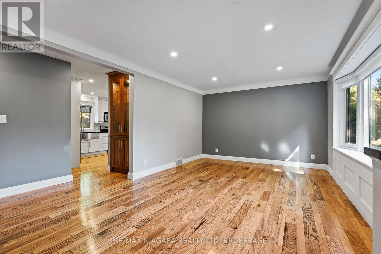 9 Ghent Street, St. Catharines, Ontario  L2N 2C5 - Photo 12 - X14081886
